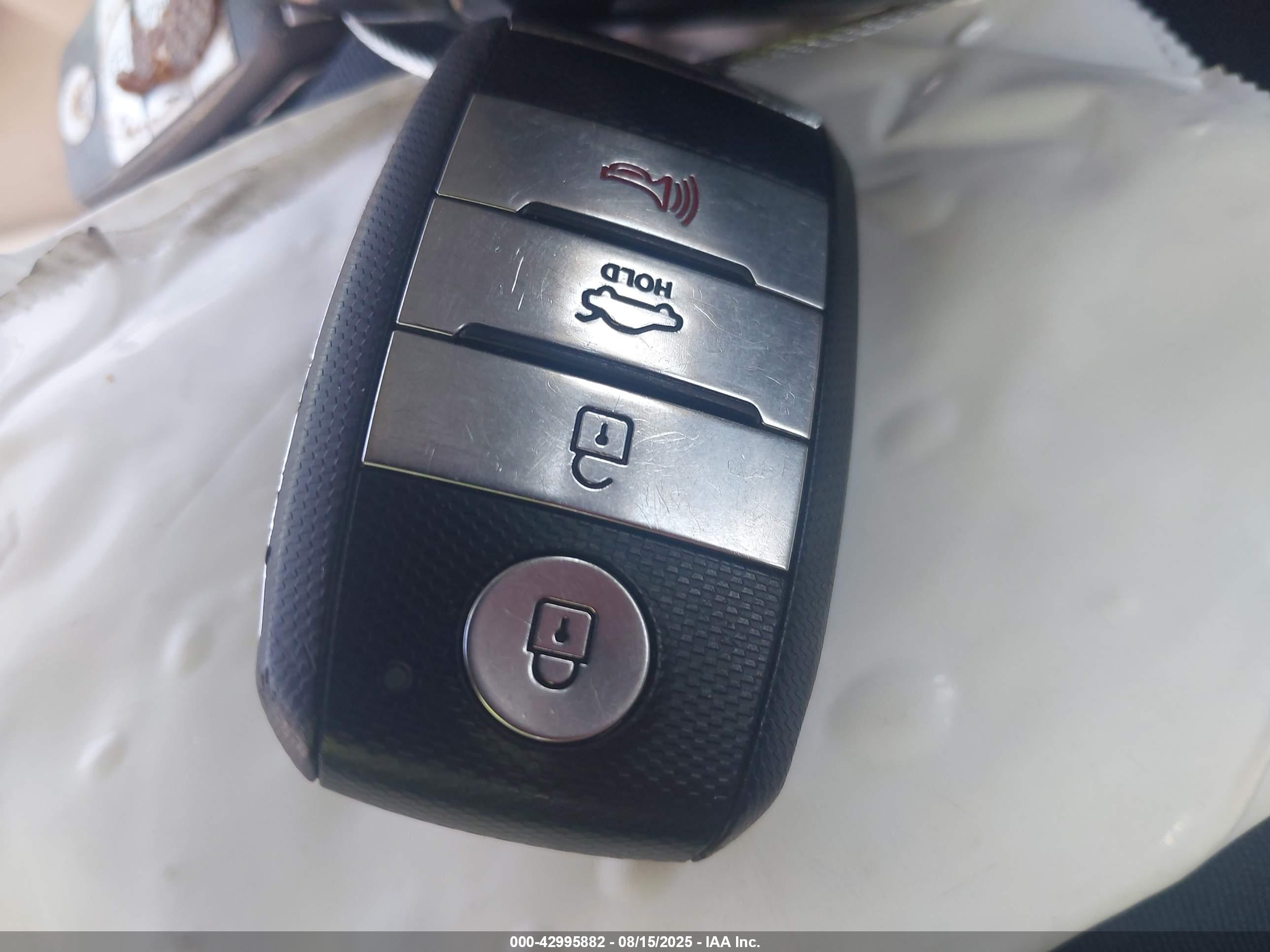 KIA OPTIMA image 11
