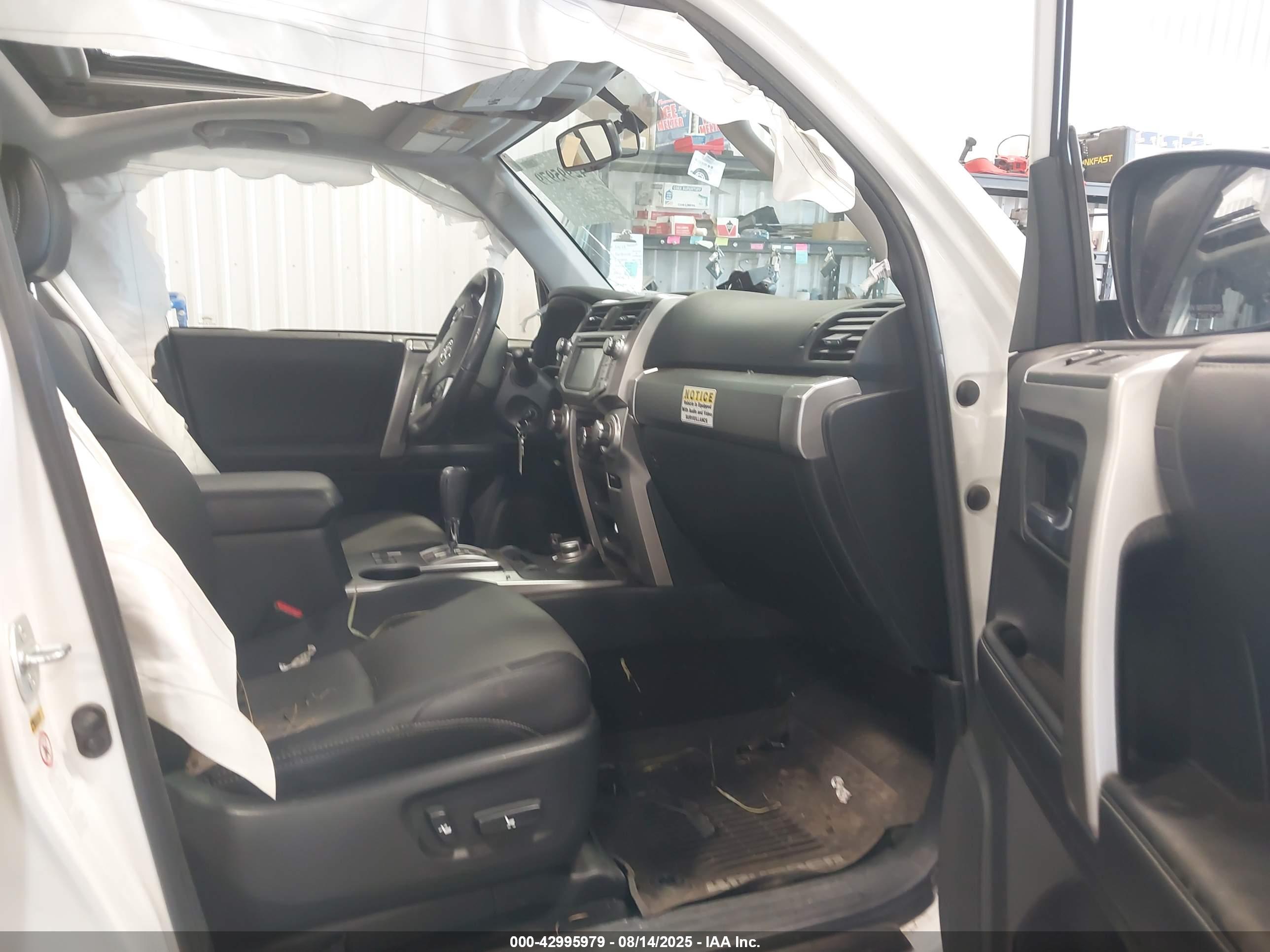 TOYOTA 4RUNNER image 5