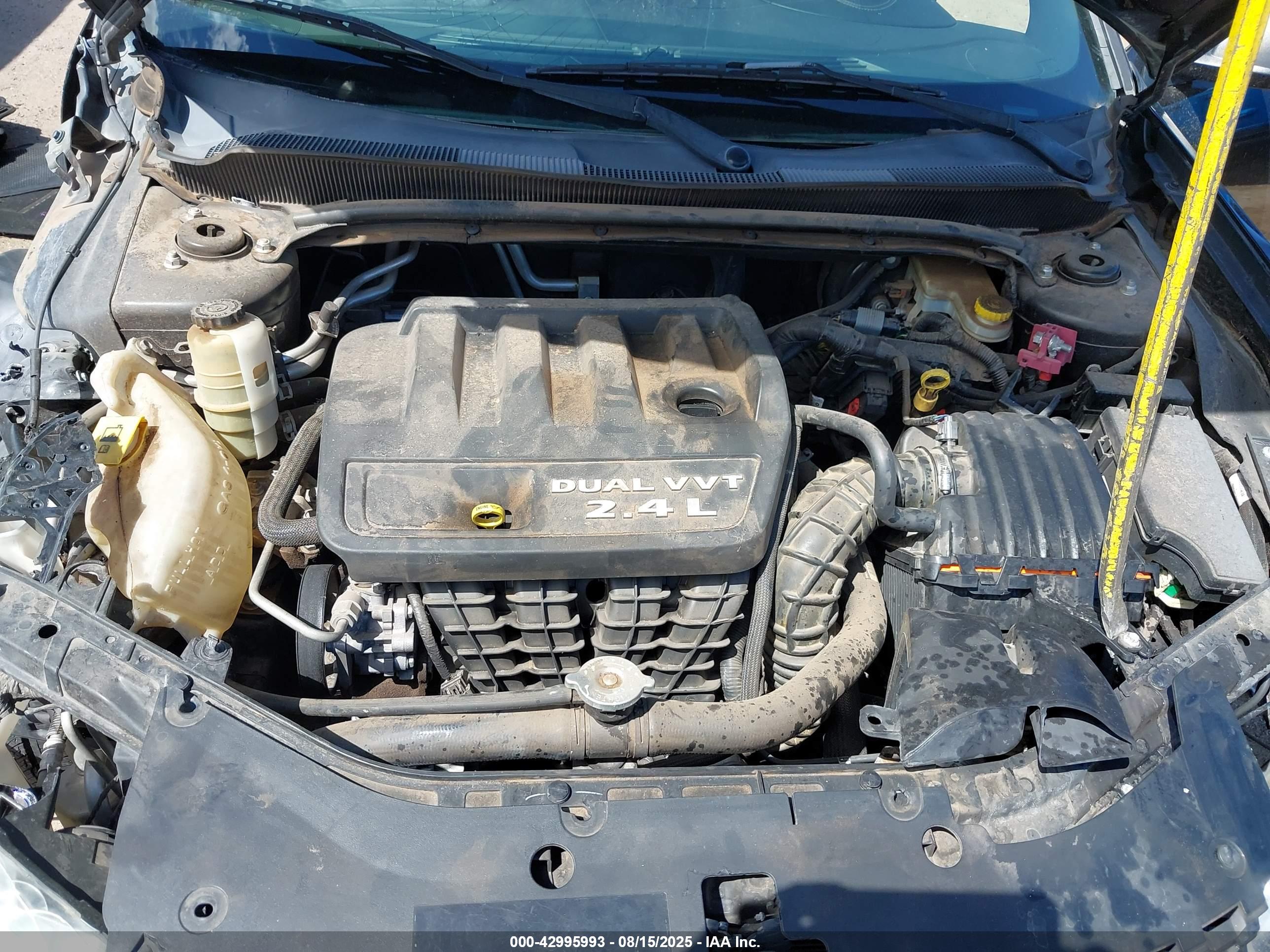 DODGE AVENGER image 10