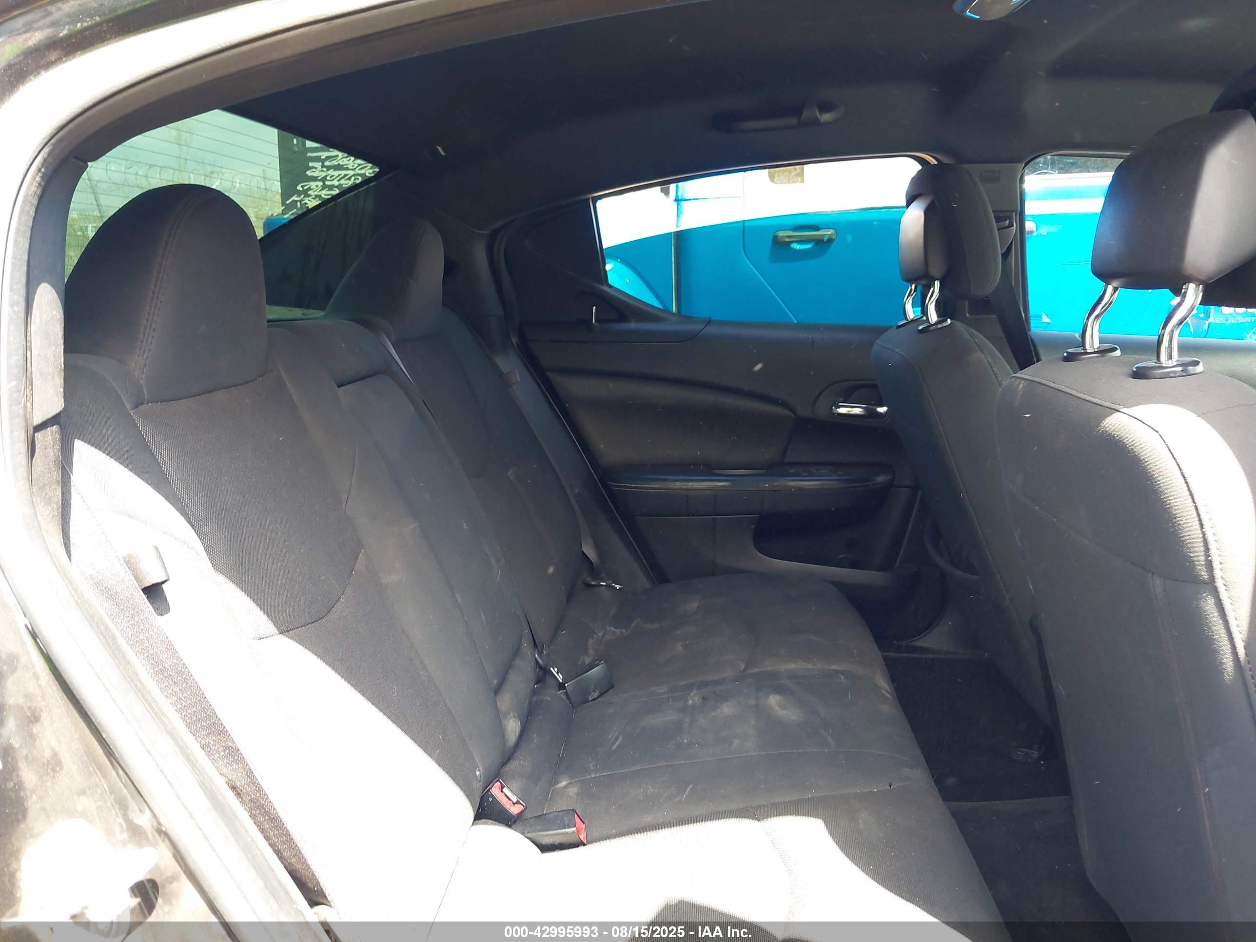 DODGE AVENGER image 8