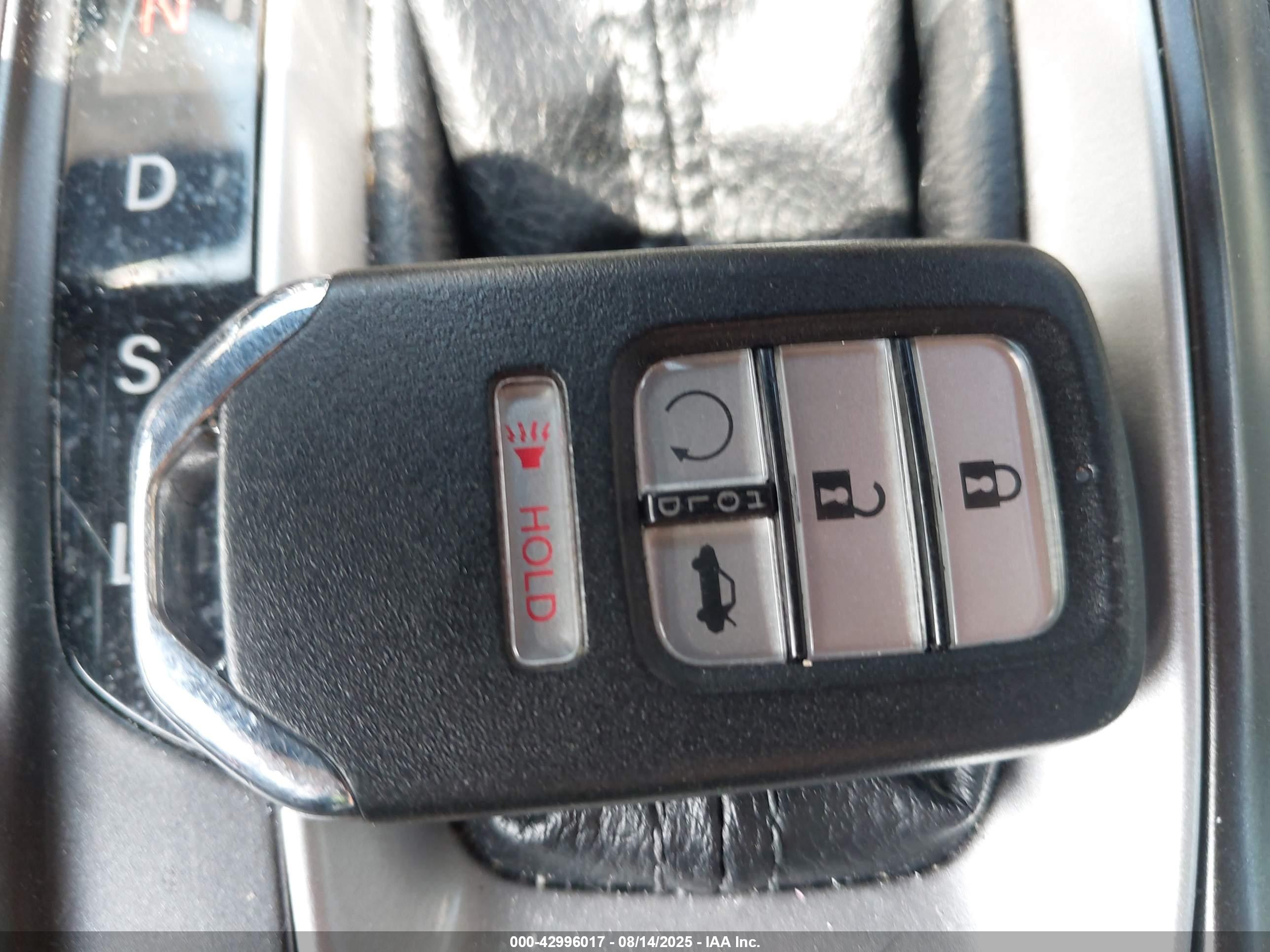 HONDA ACCORD image 11