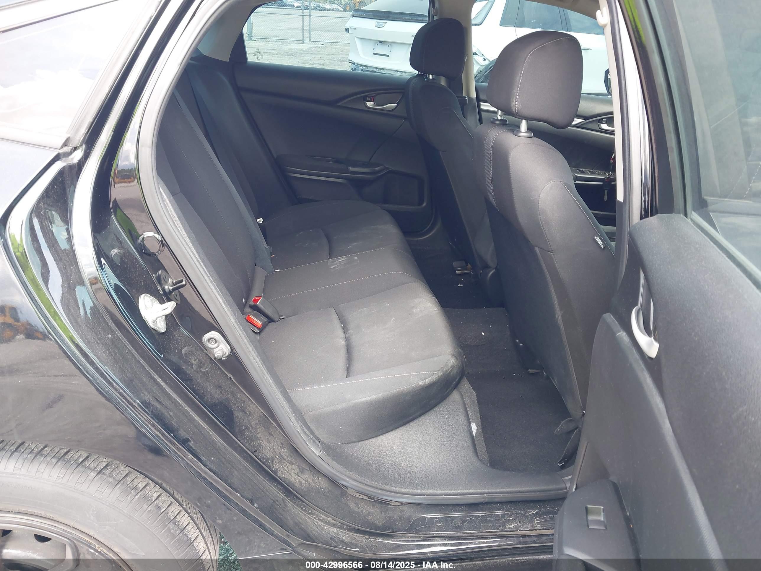 HONDA CIVIC image 8