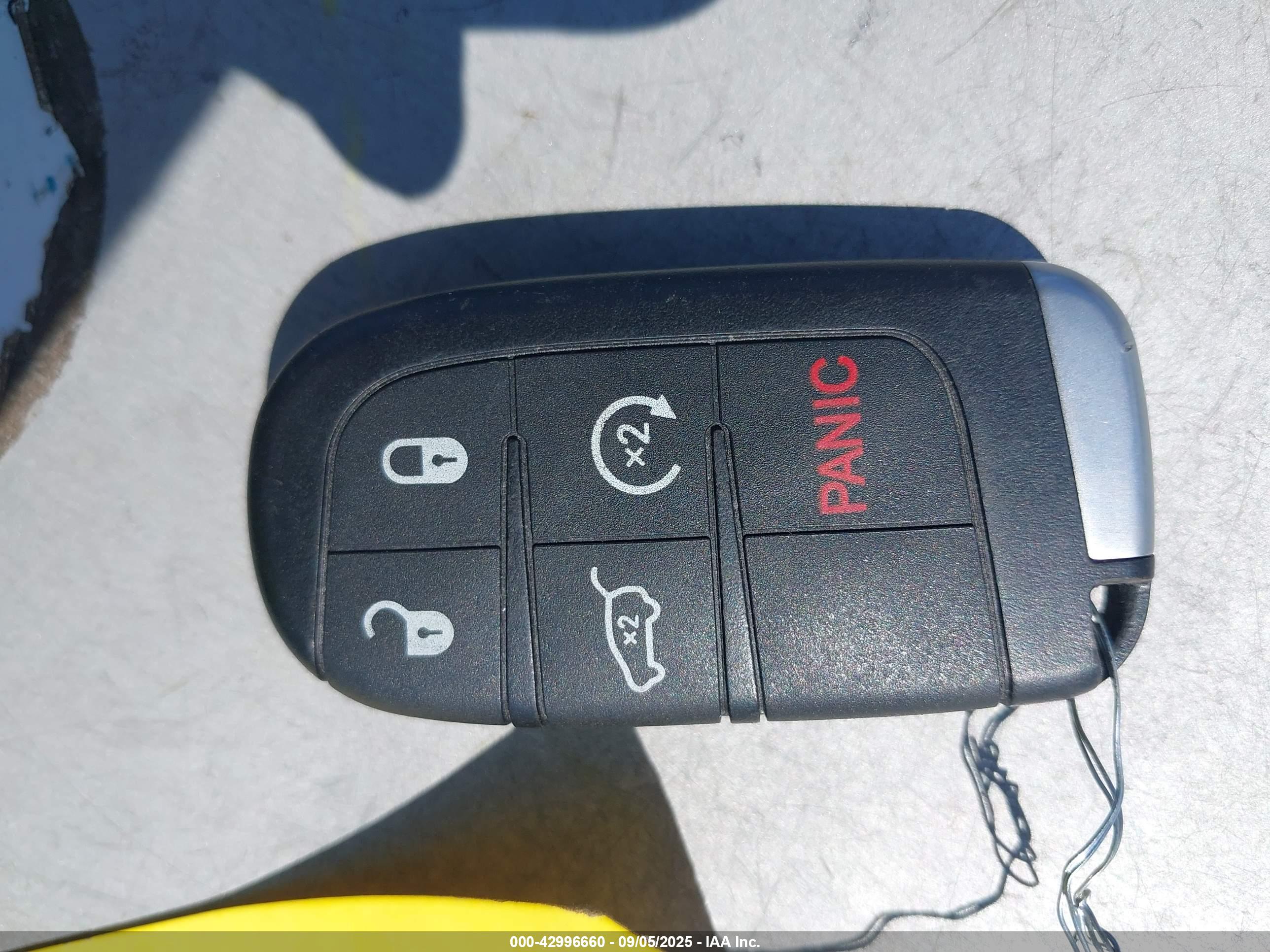 JEEP GRAND image 11