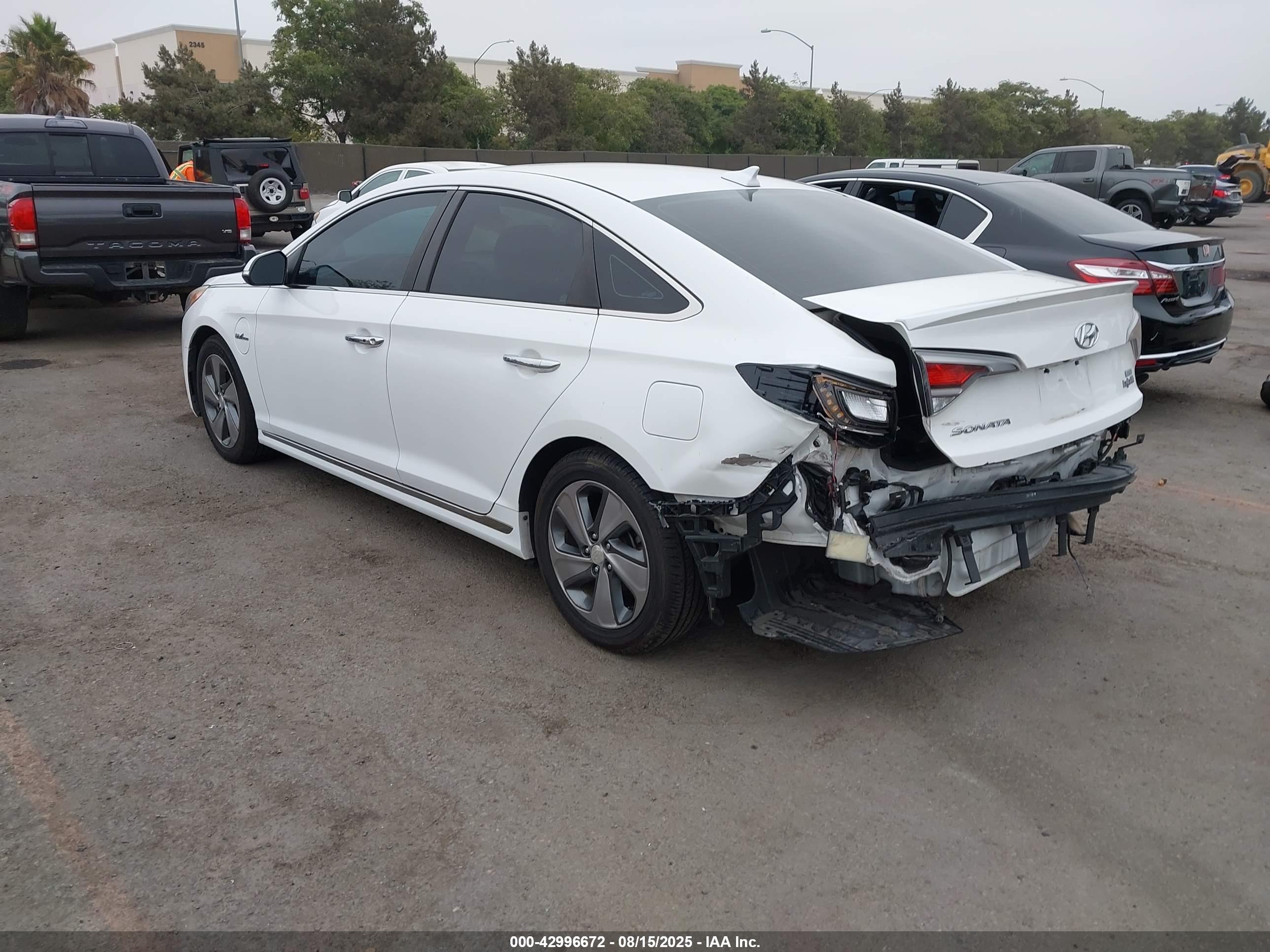 HYUNDAI SONATA image 3