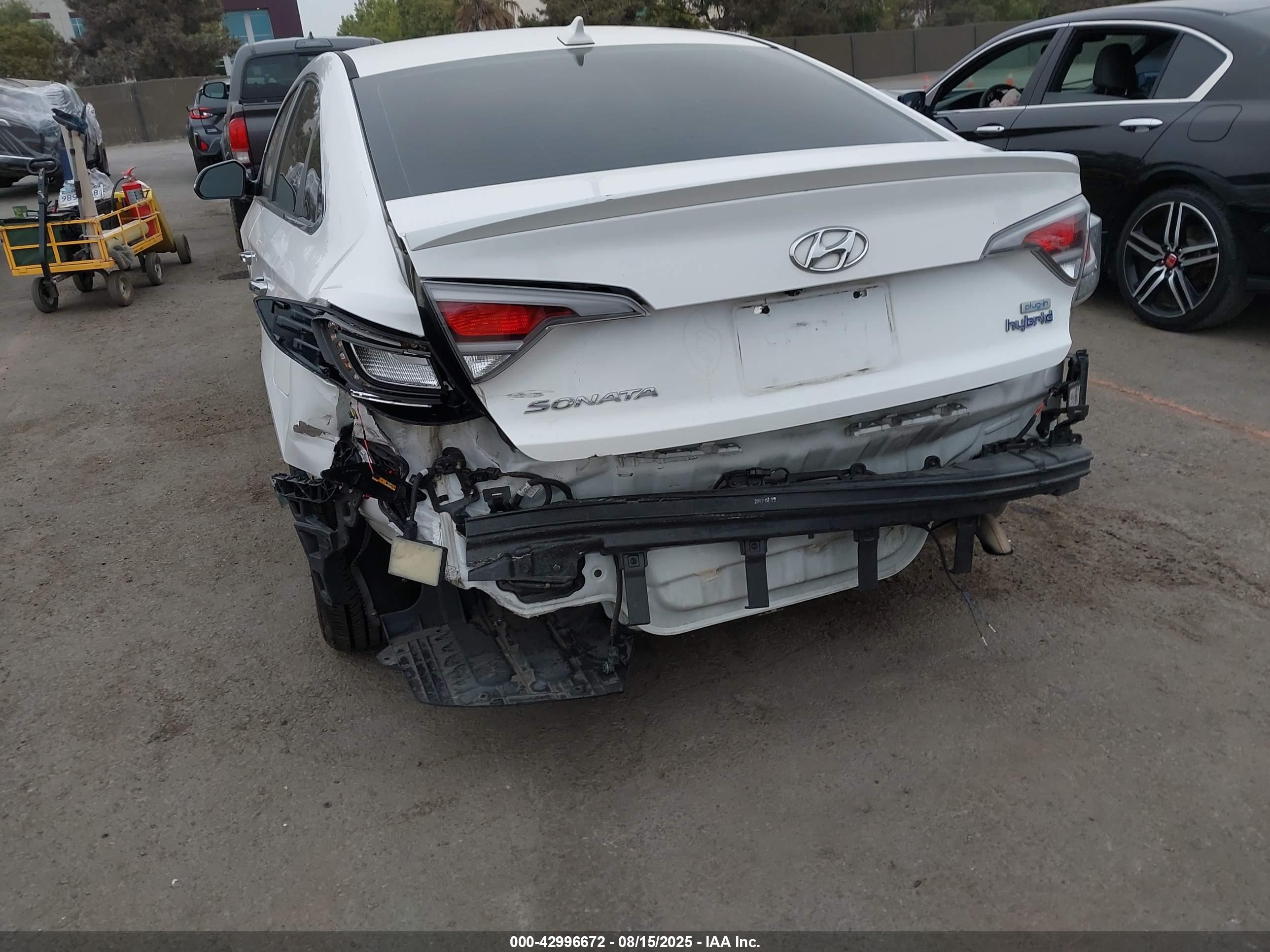 HYUNDAI SONATA image 6
