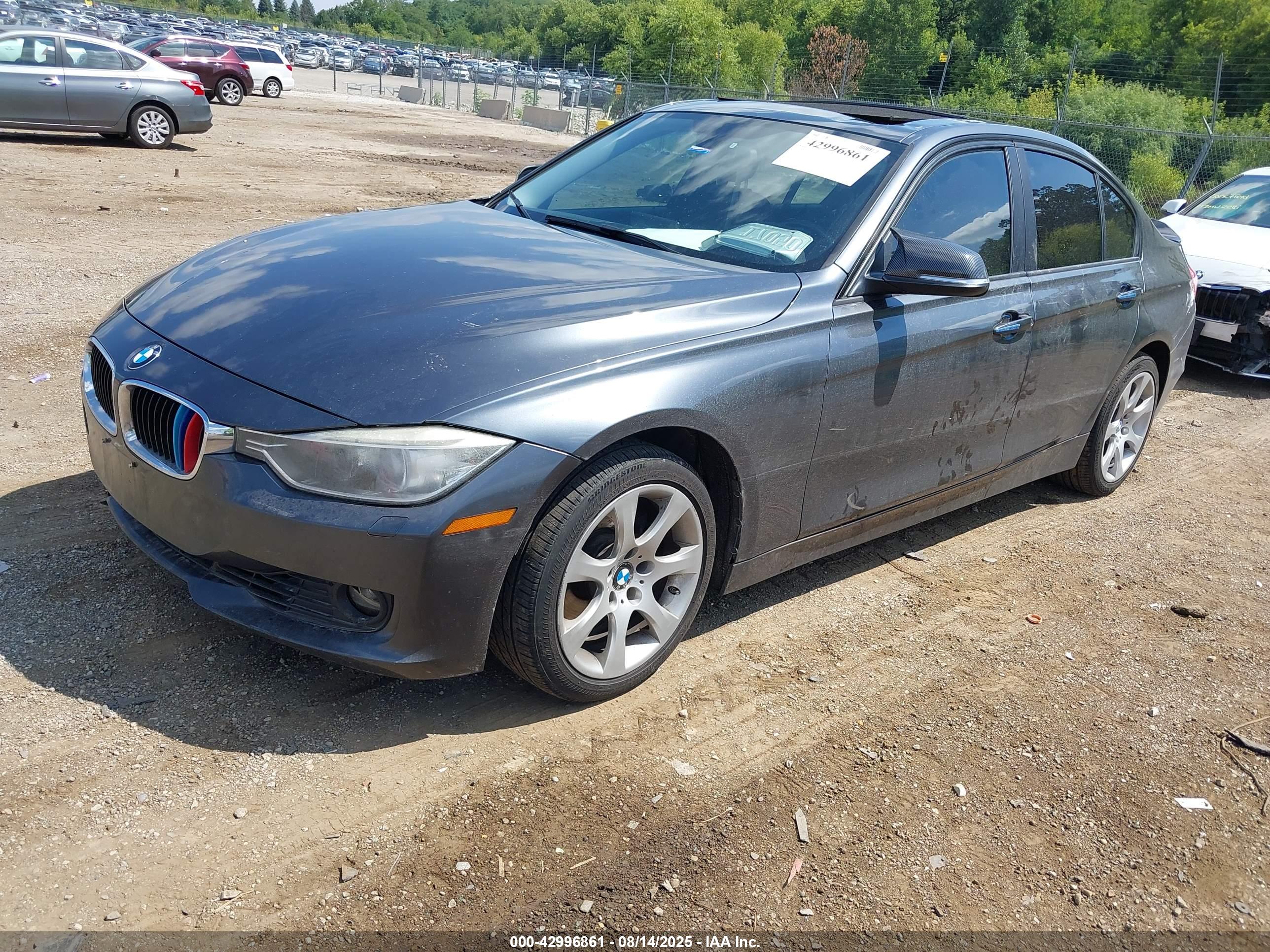 BMW 328I image 2