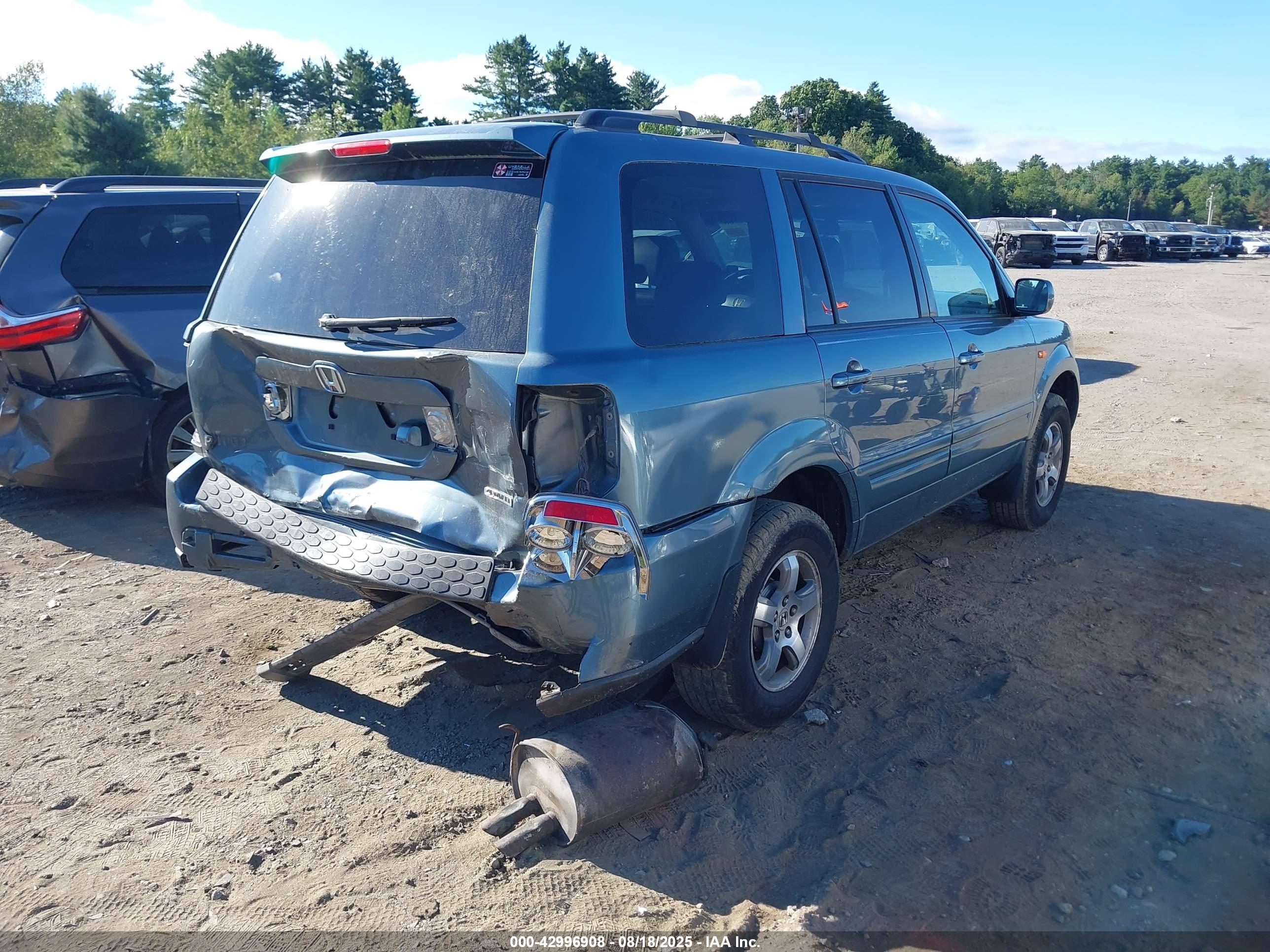 HONDA PILOT image 4