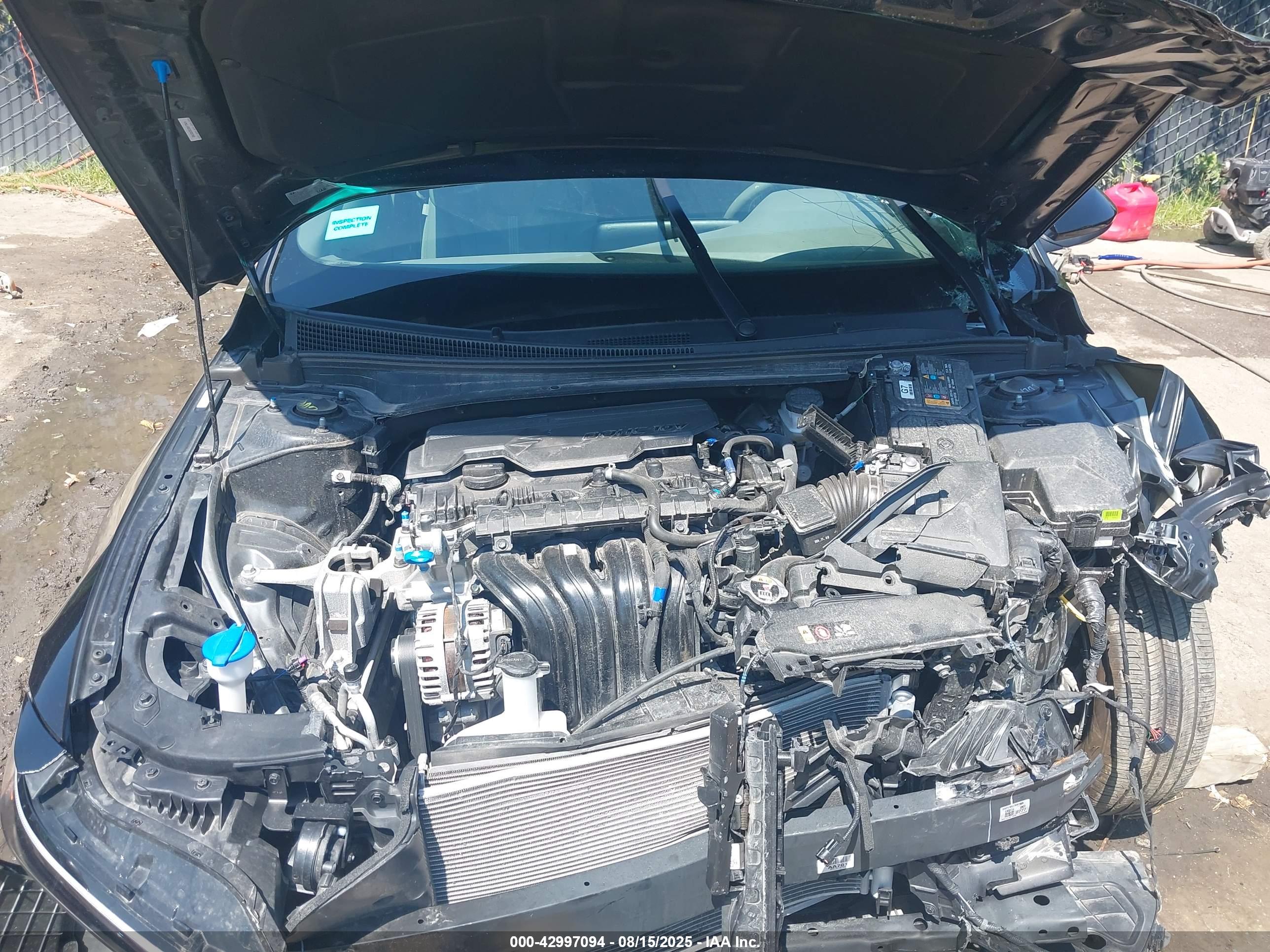 HYUNDAI ELANTRA image 10