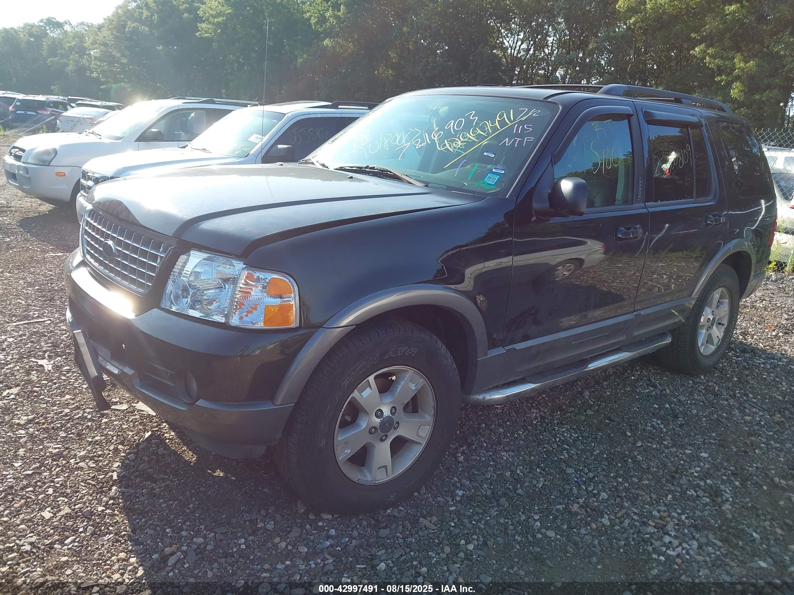 FORD EXPLORER image 2