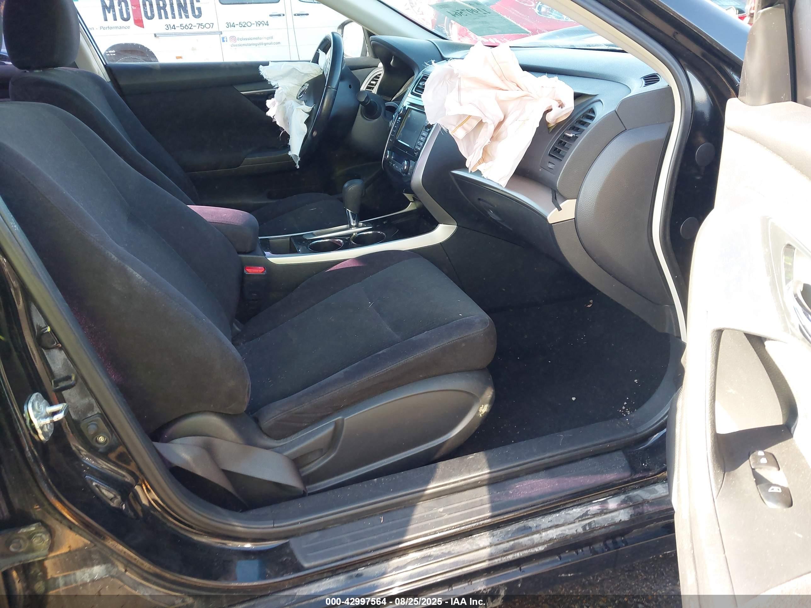 NISSAN ALTIMA image 5
