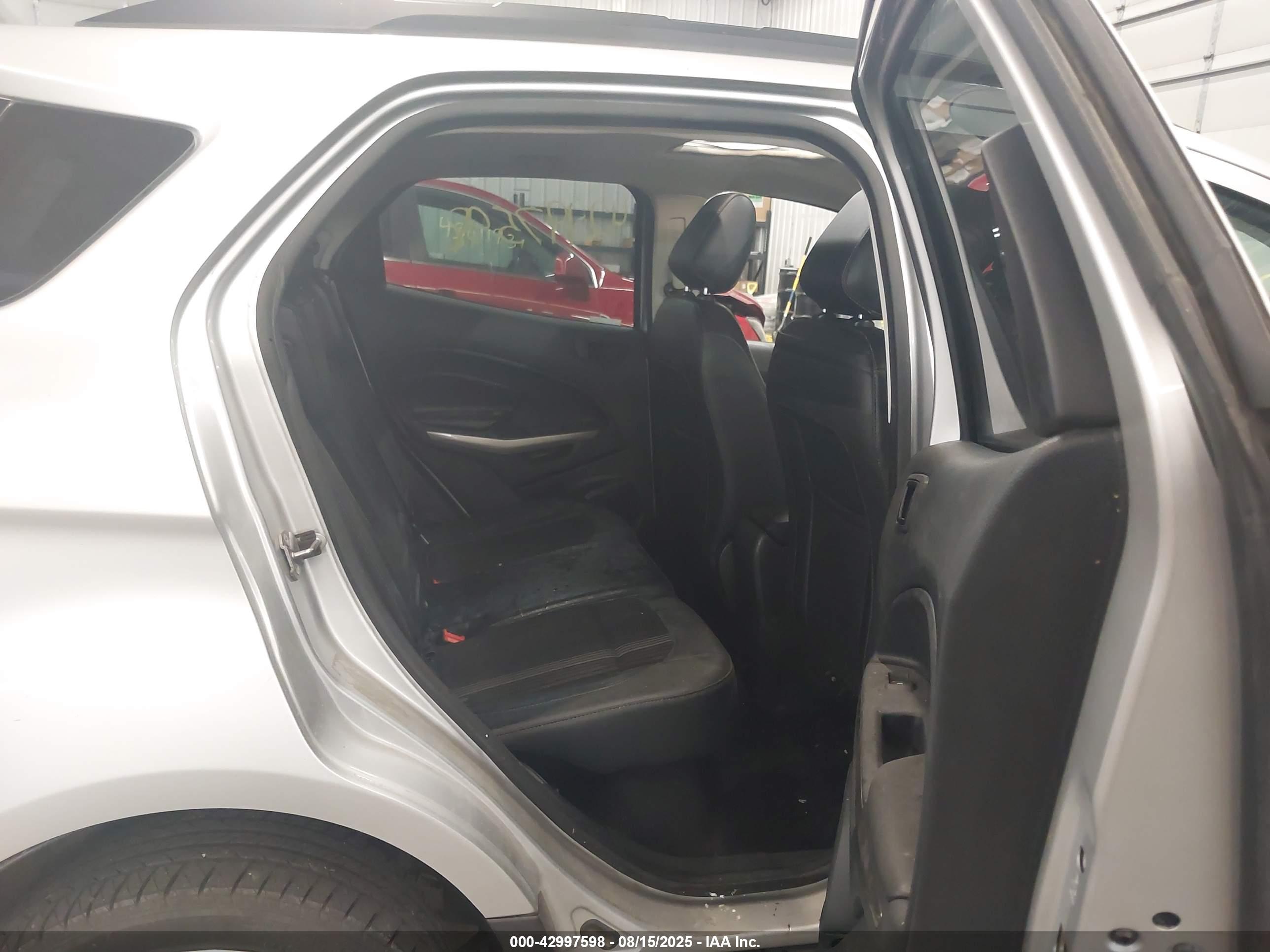 FORD ECOSPORT image 8