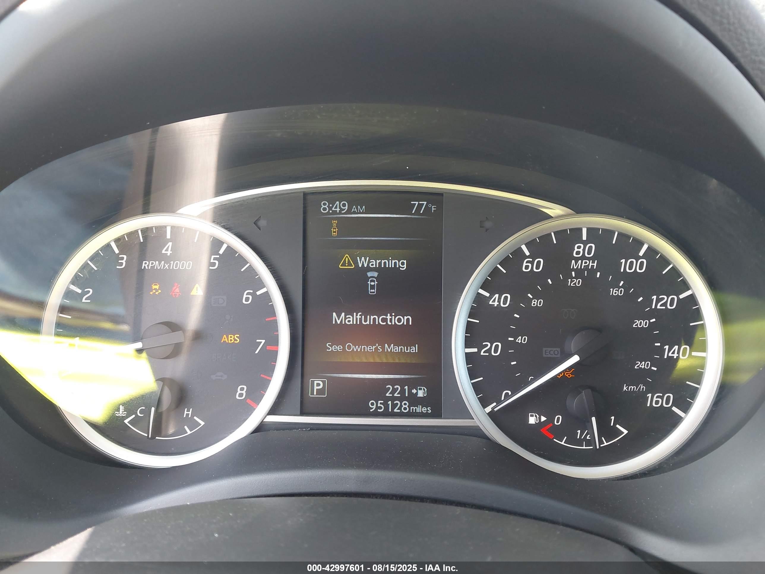 NISSAN SENTRA image 7