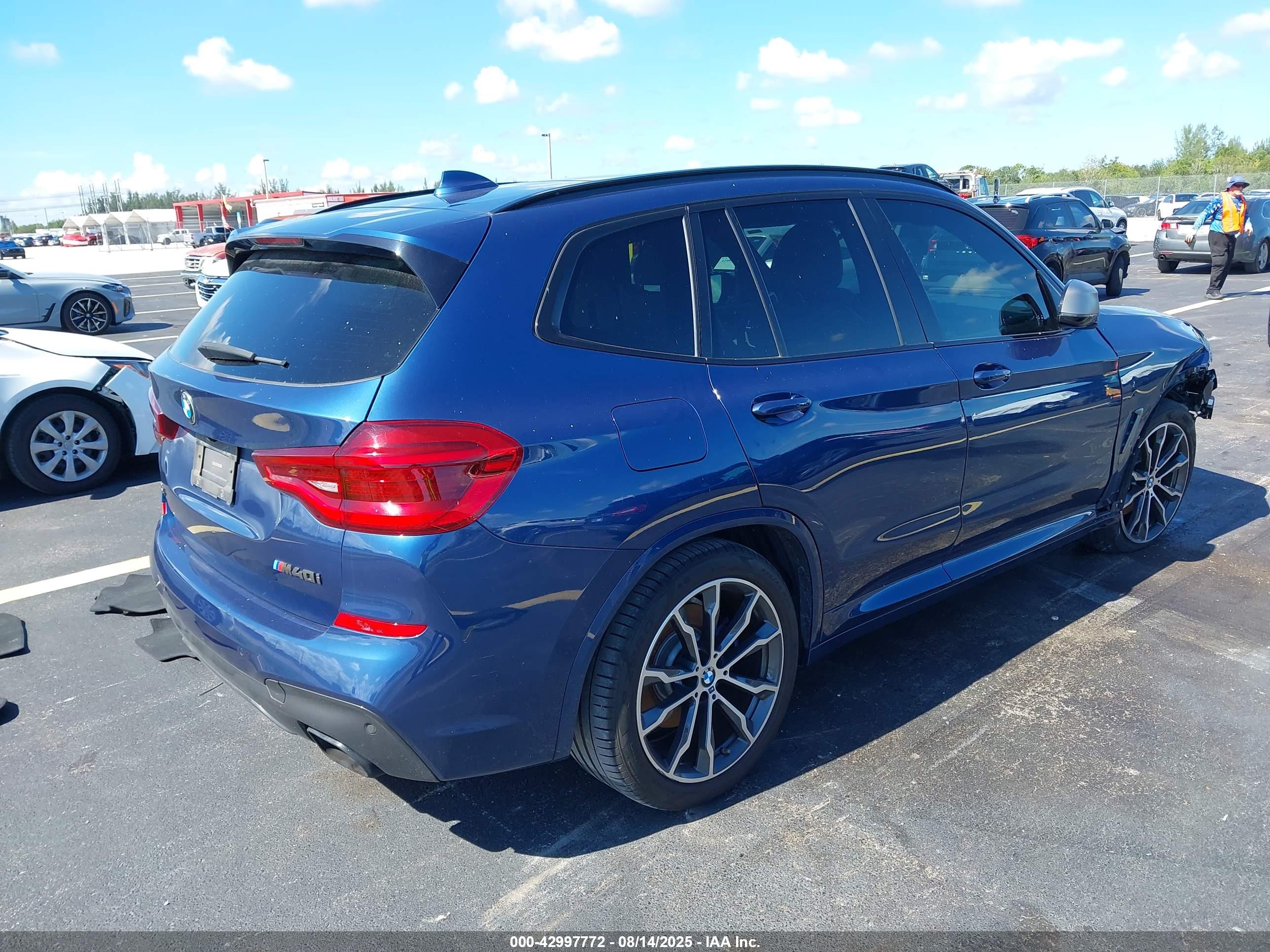 BMW X3 image 4