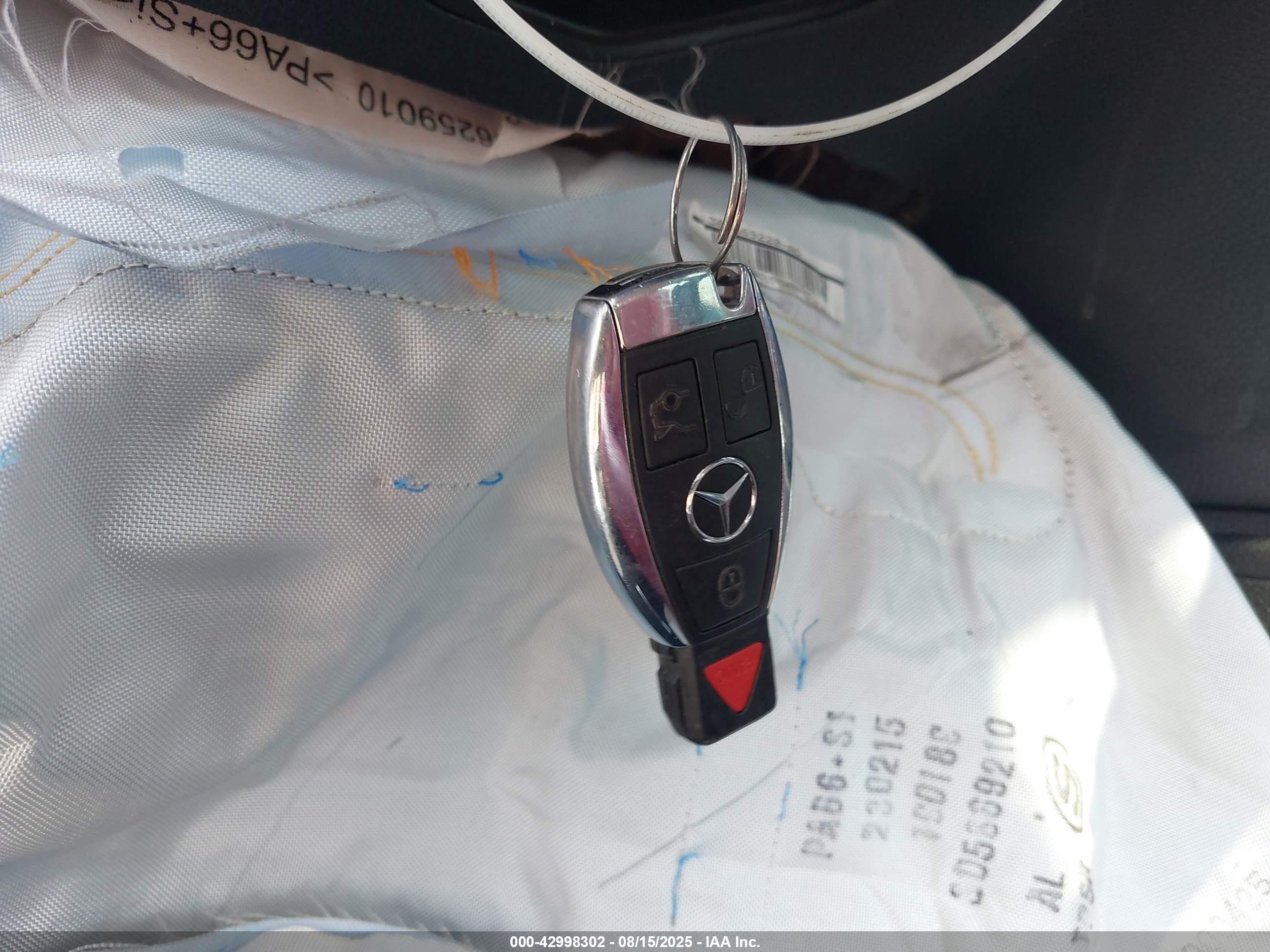 MERCEDES-BENZ C image 11