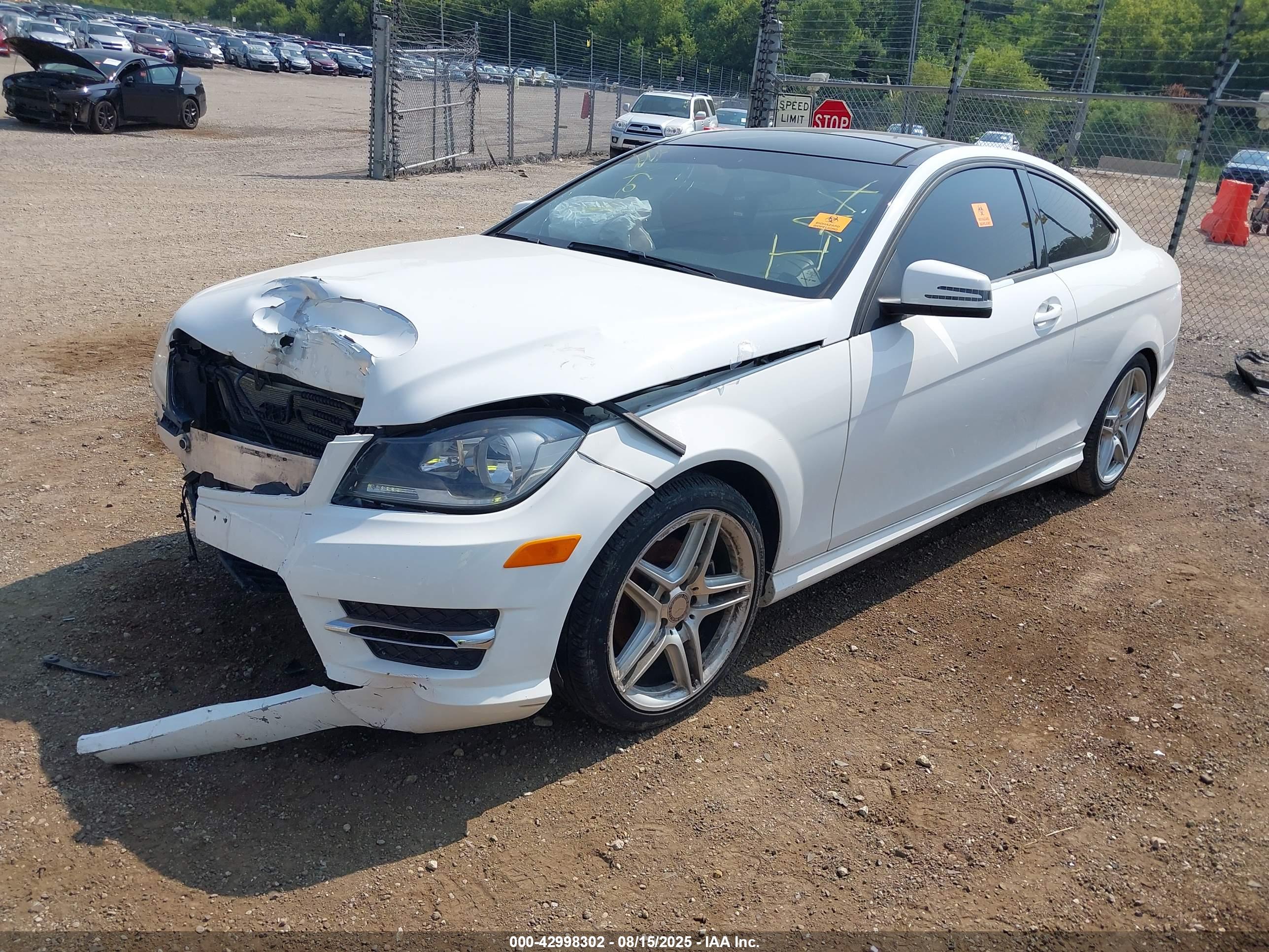 MERCEDES-BENZ C image 2