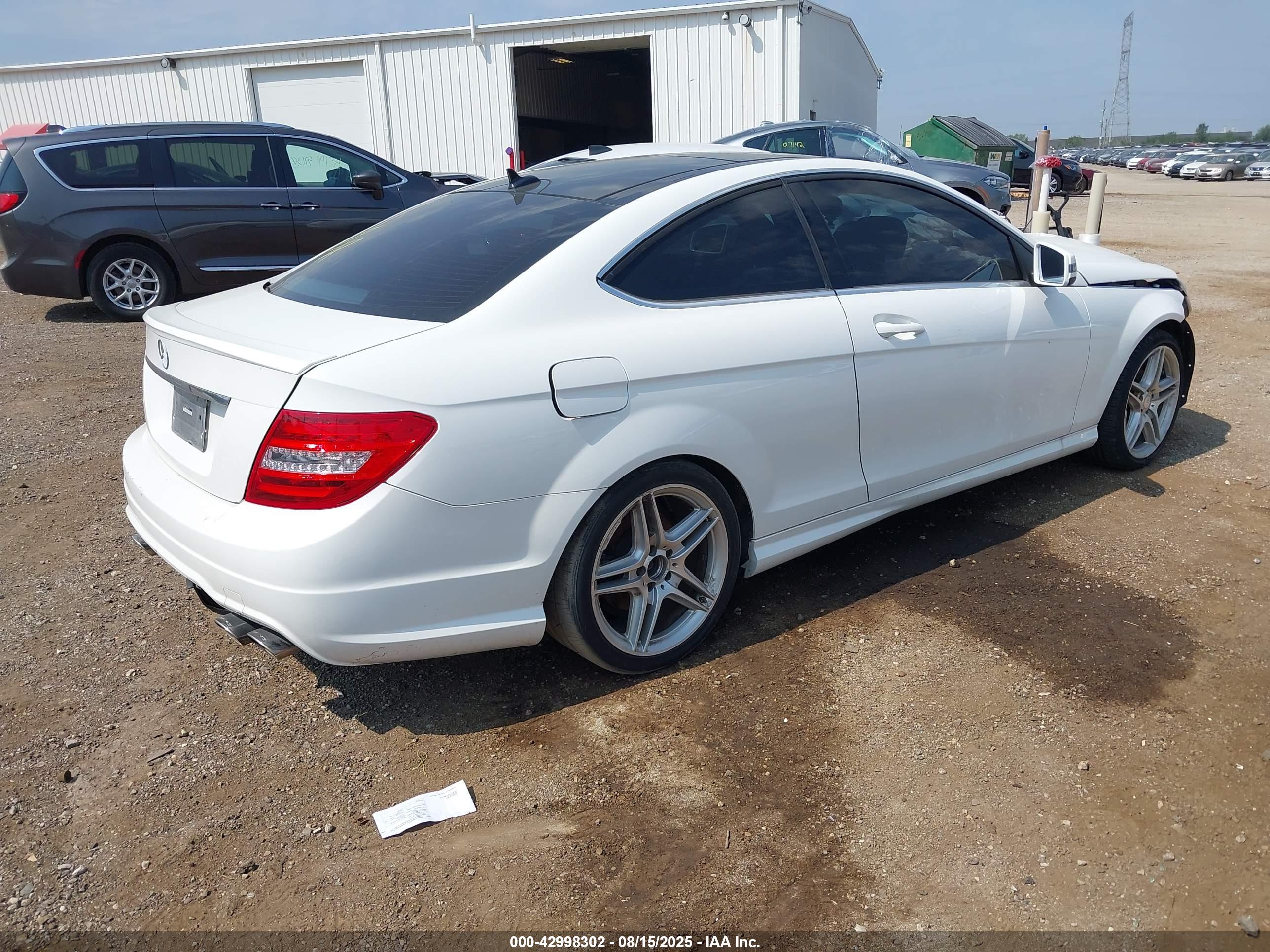 MERCEDES-BENZ C image 4
