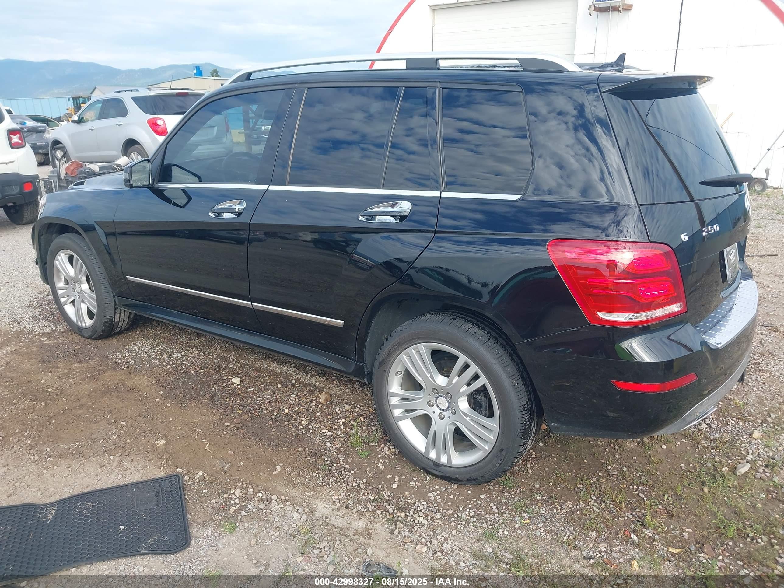 MERCEDES-BENZ GLK image 3
