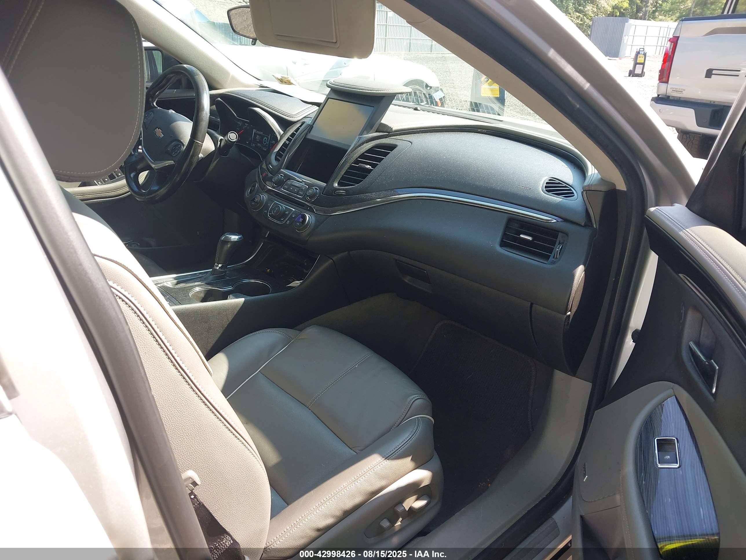 CHEVROLET IMPALA image 5