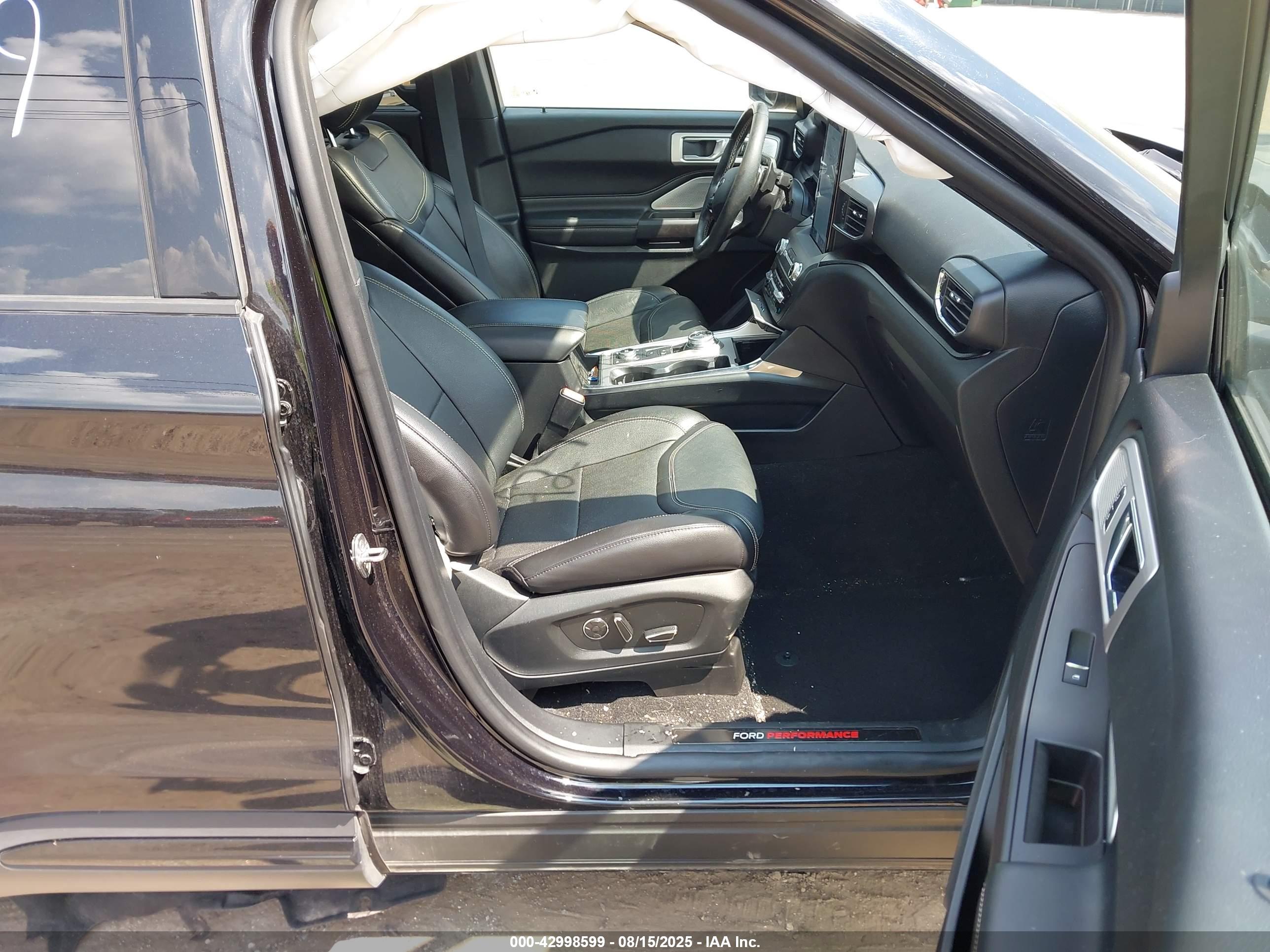 FORD EXPLORER image 5