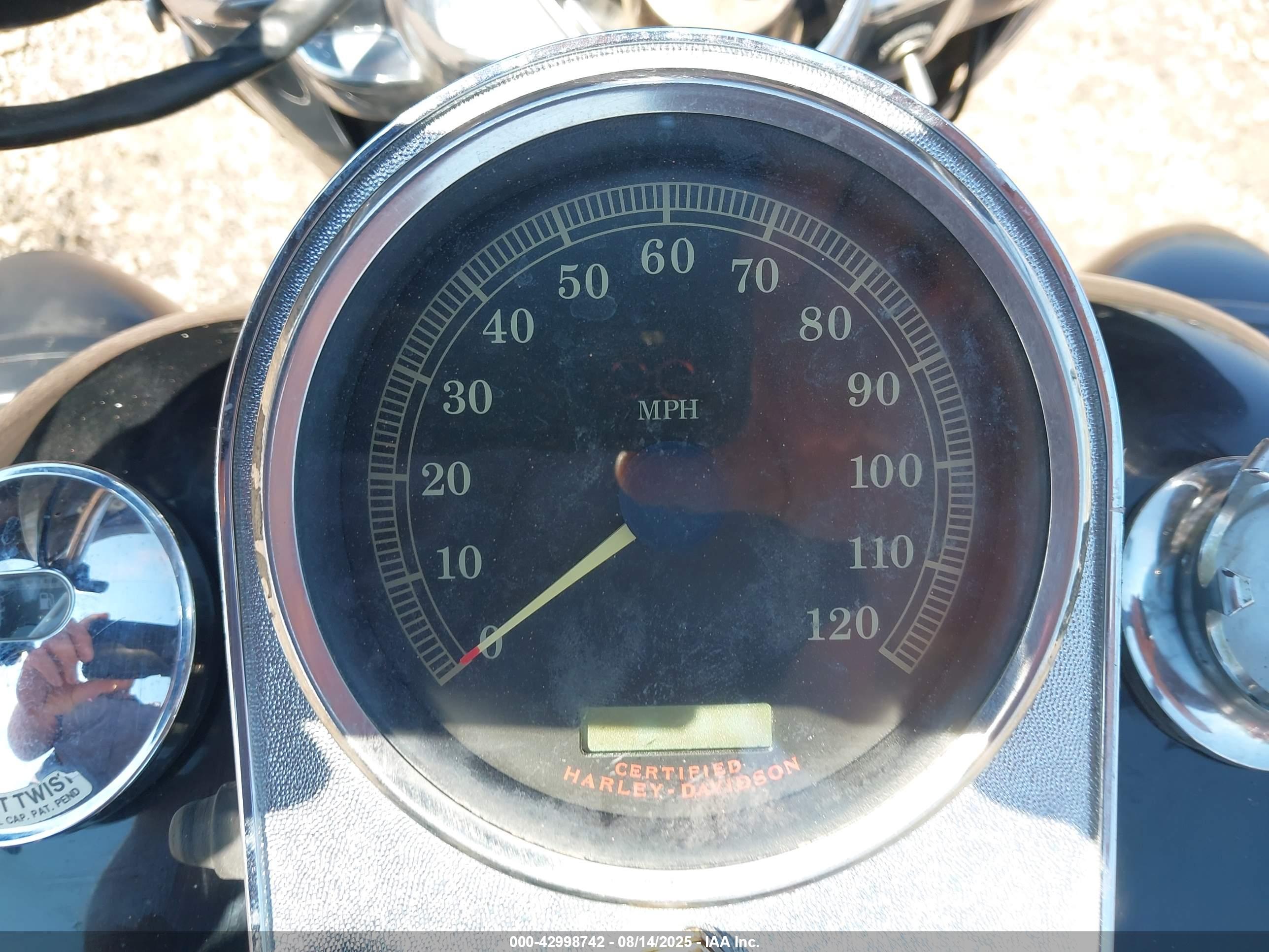 HARLEY-DAVIDSON FLHR image 7