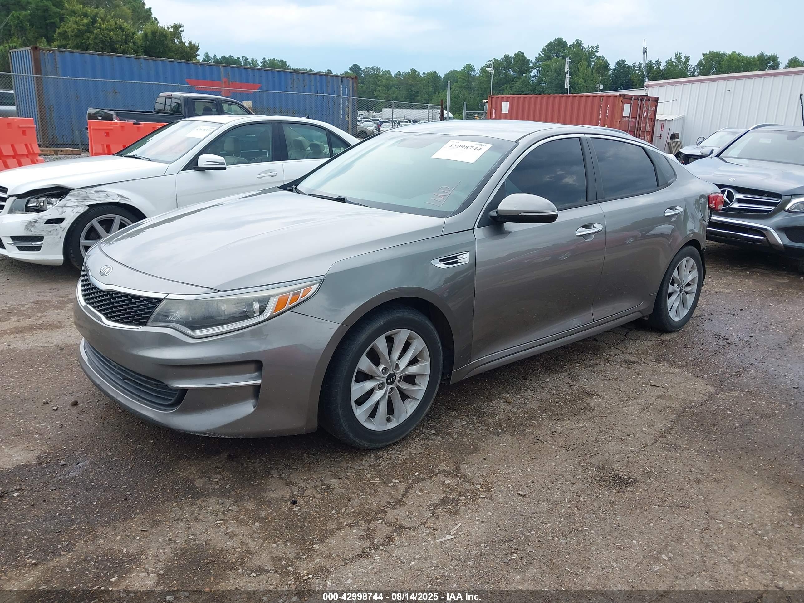 KIA OPTIMA image 2