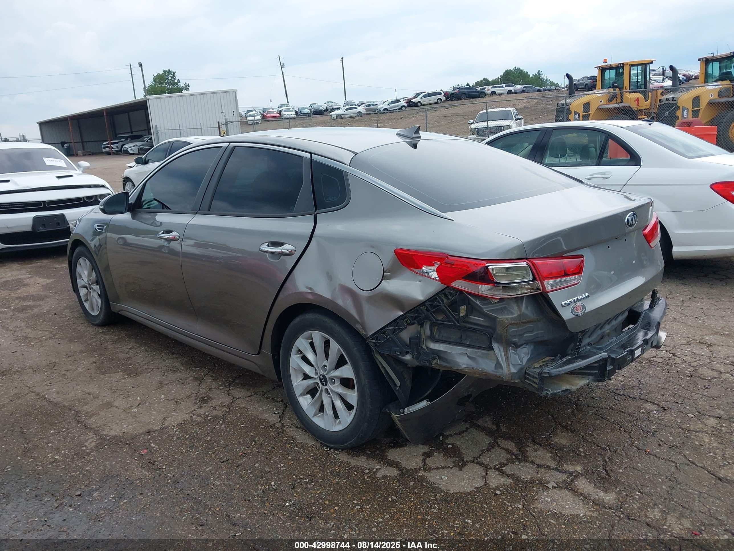 KIA OPTIMA image 6