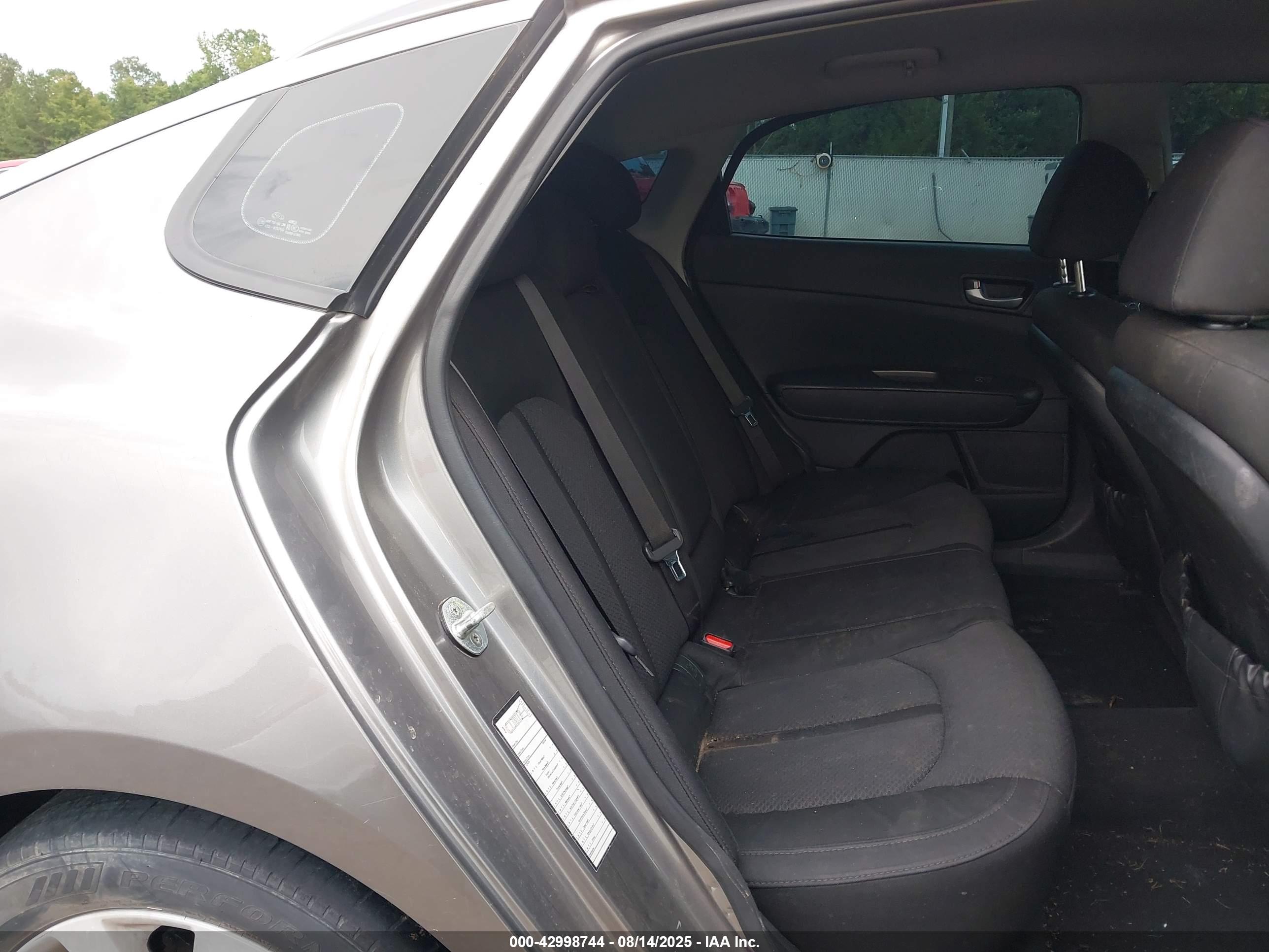 KIA OPTIMA image 8