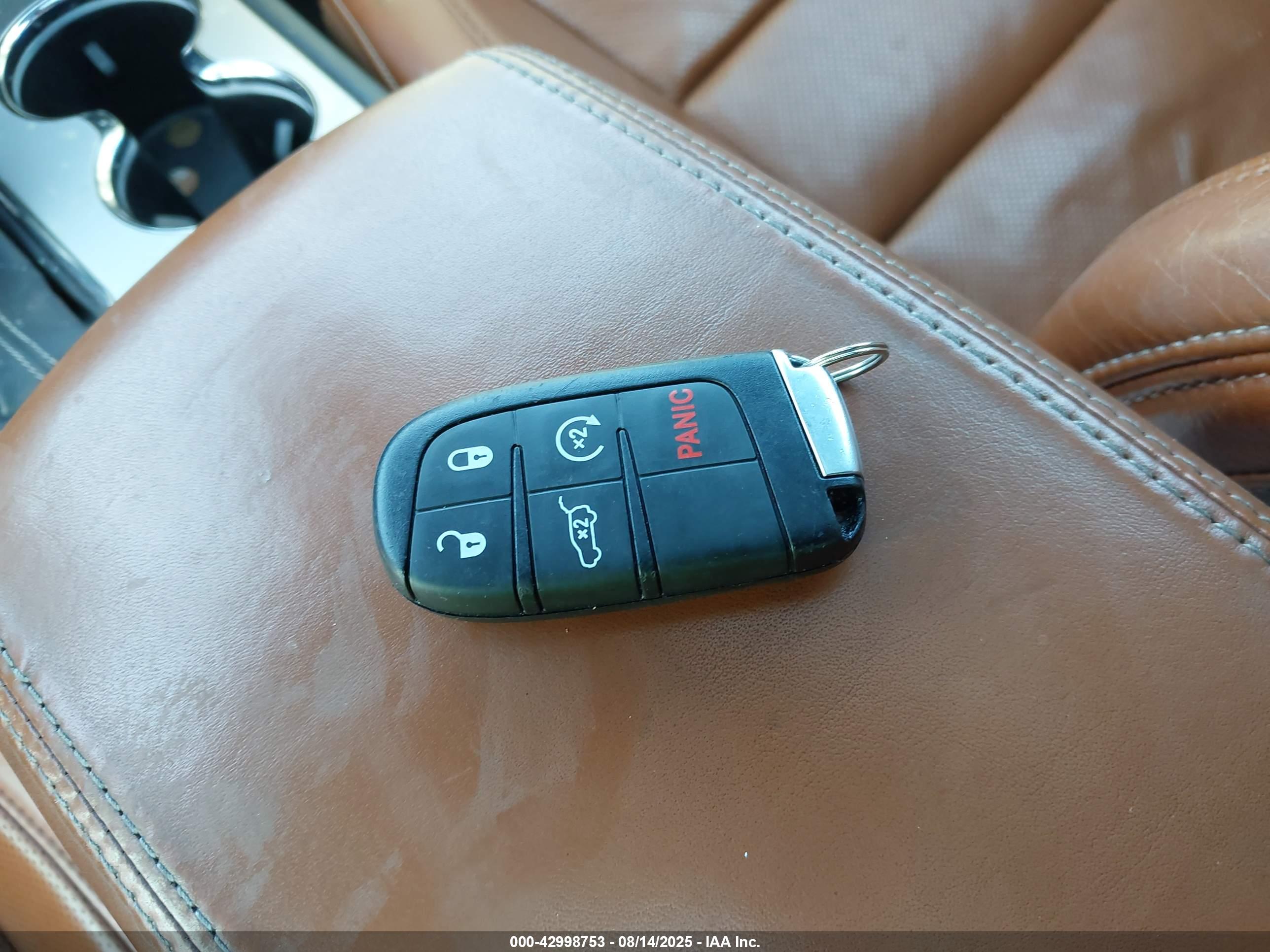 JEEP GRAND image 11