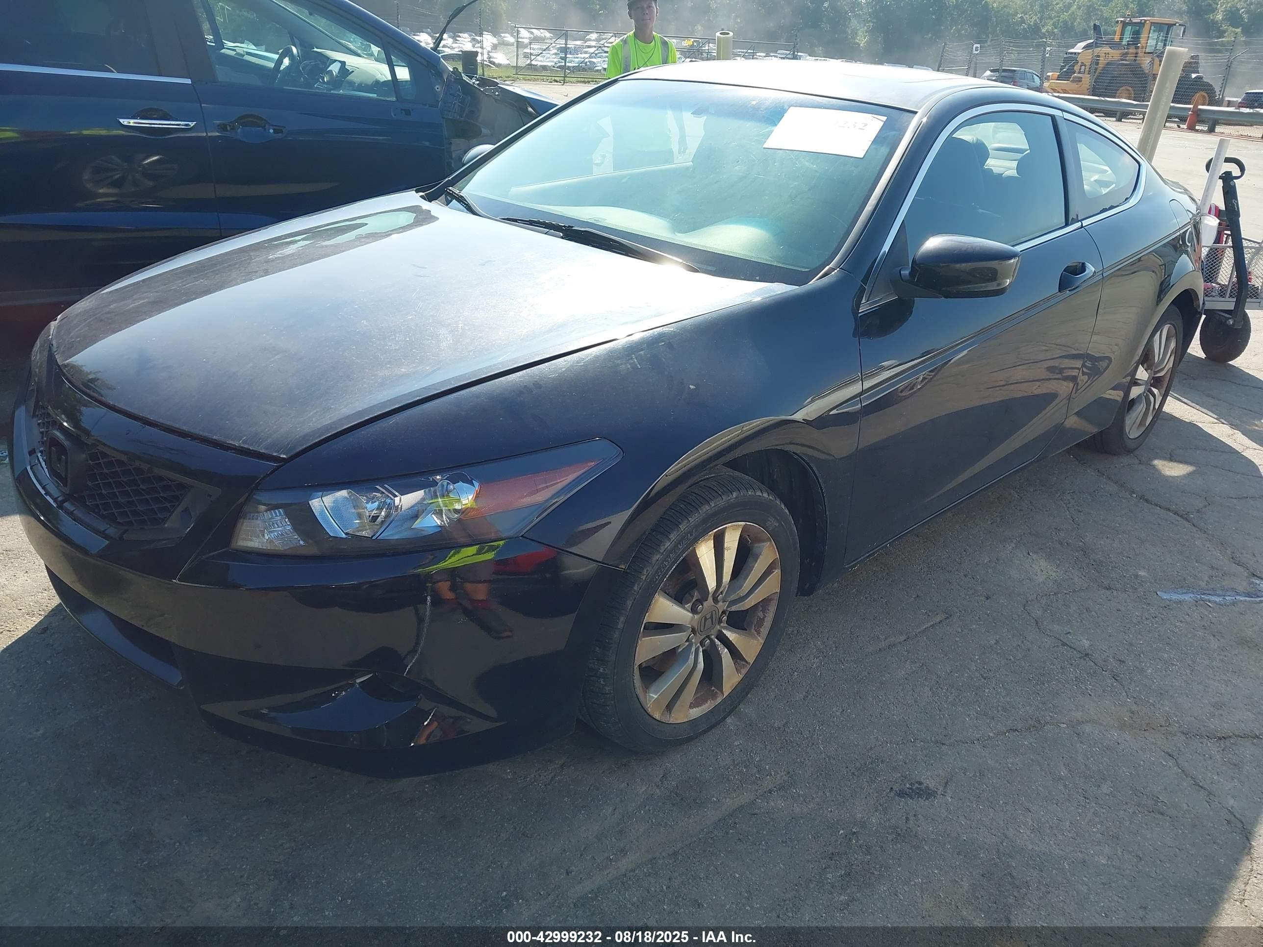 HONDA ACCORD image 2