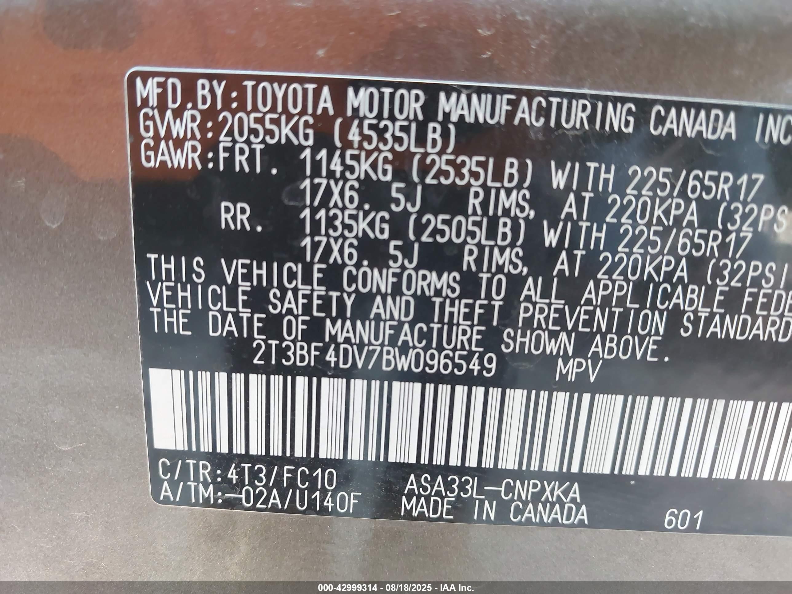 TOYOTA RAV4 image 9