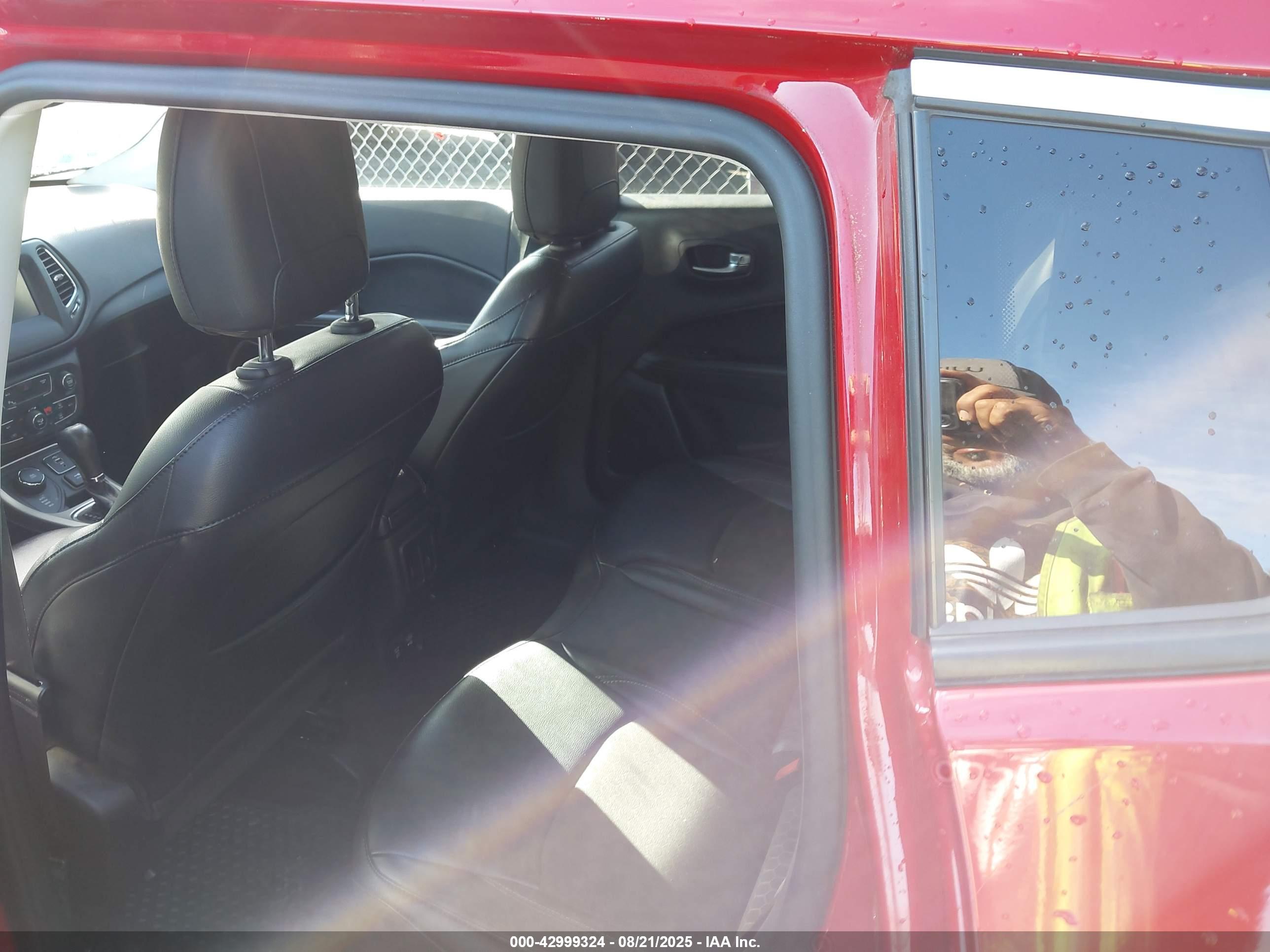 JEEP COMPASS image 8
