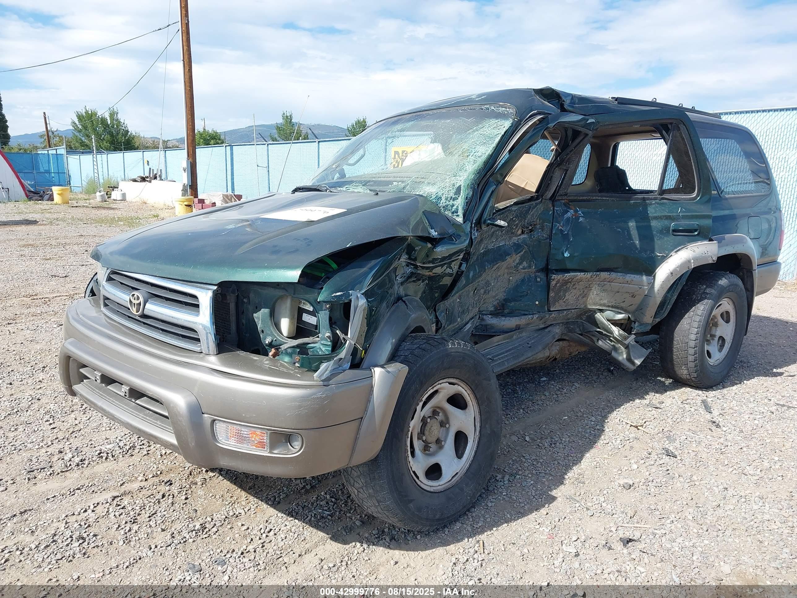 TOYOTA 4RUNNER image 2