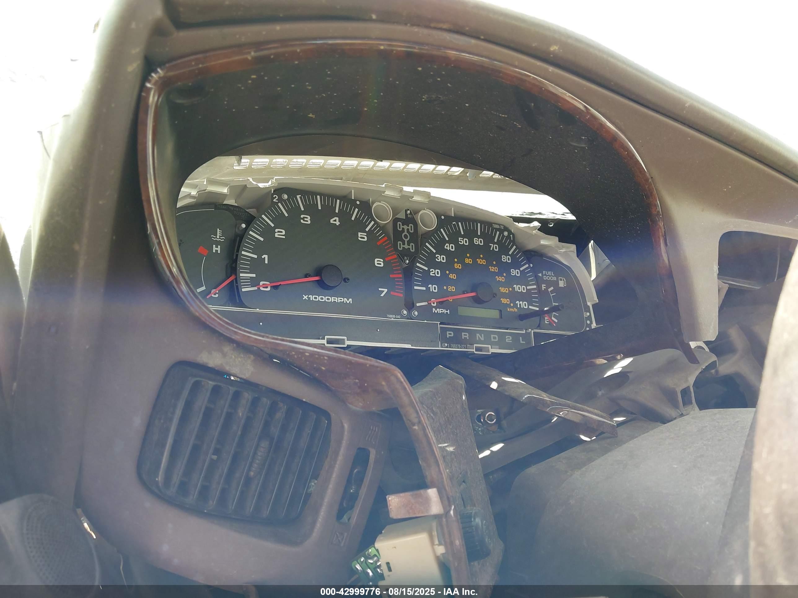 TOYOTA 4RUNNER image 7