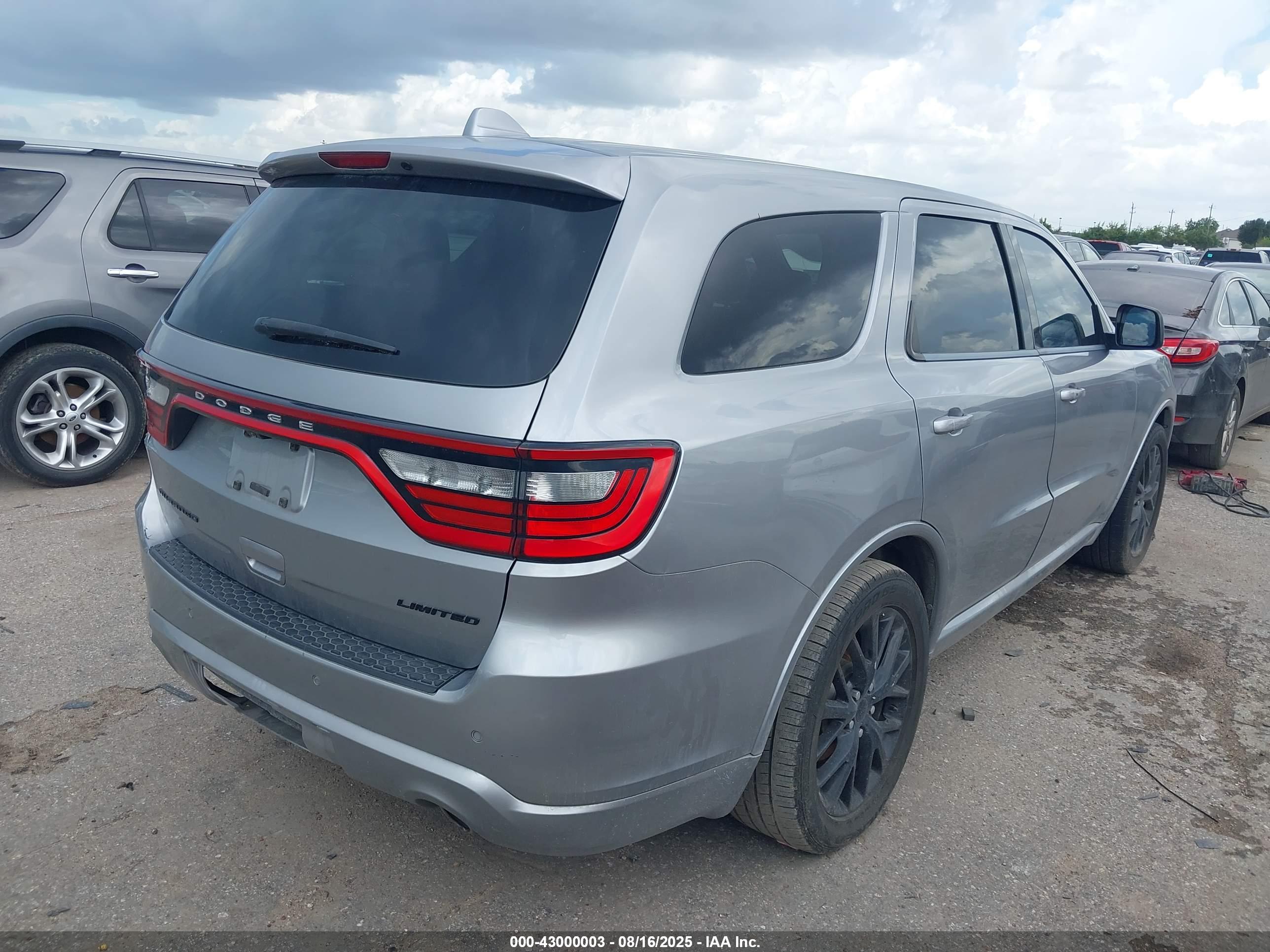 DODGE DURANGO image 4