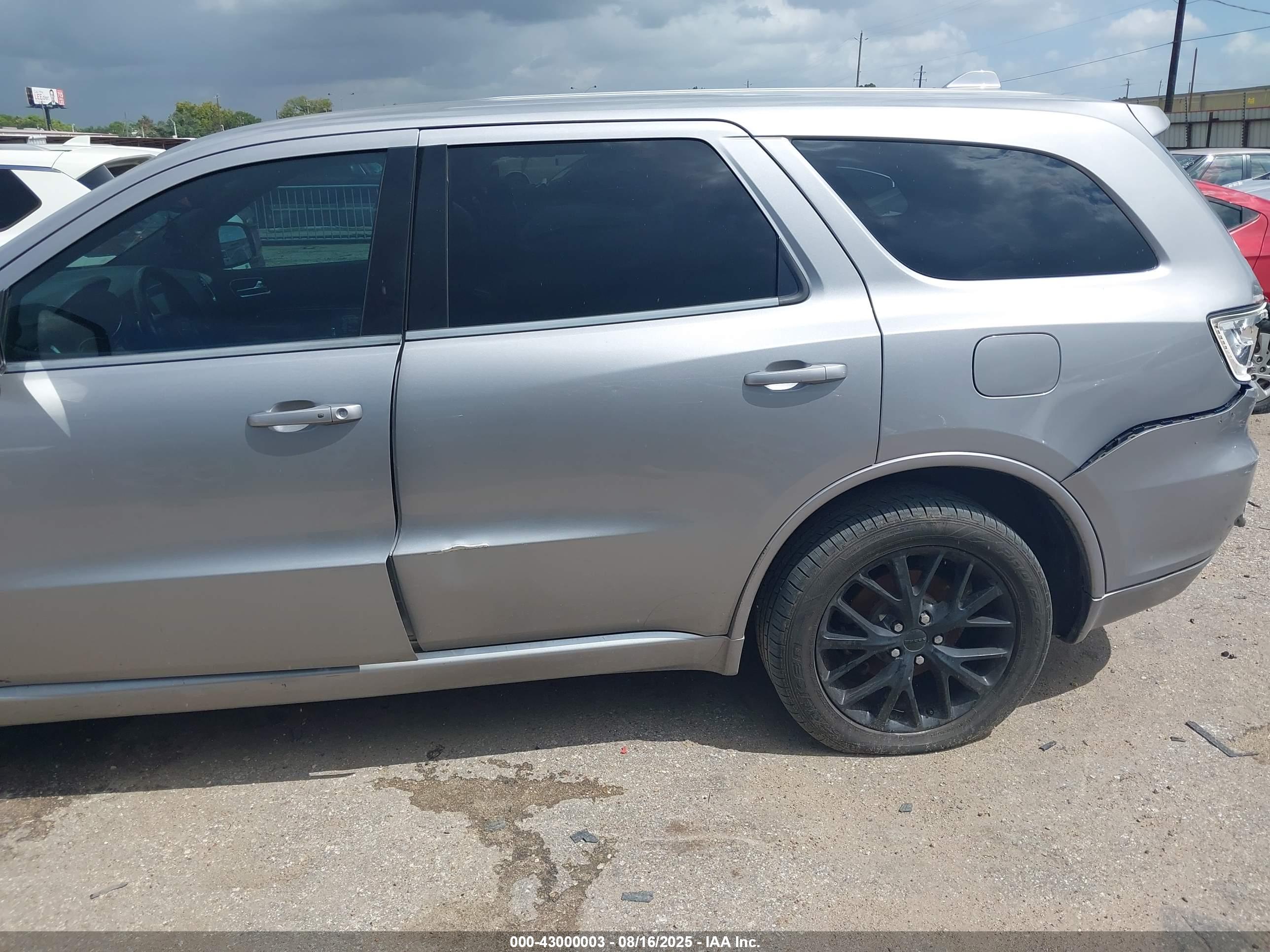 DODGE DURANGO image 6