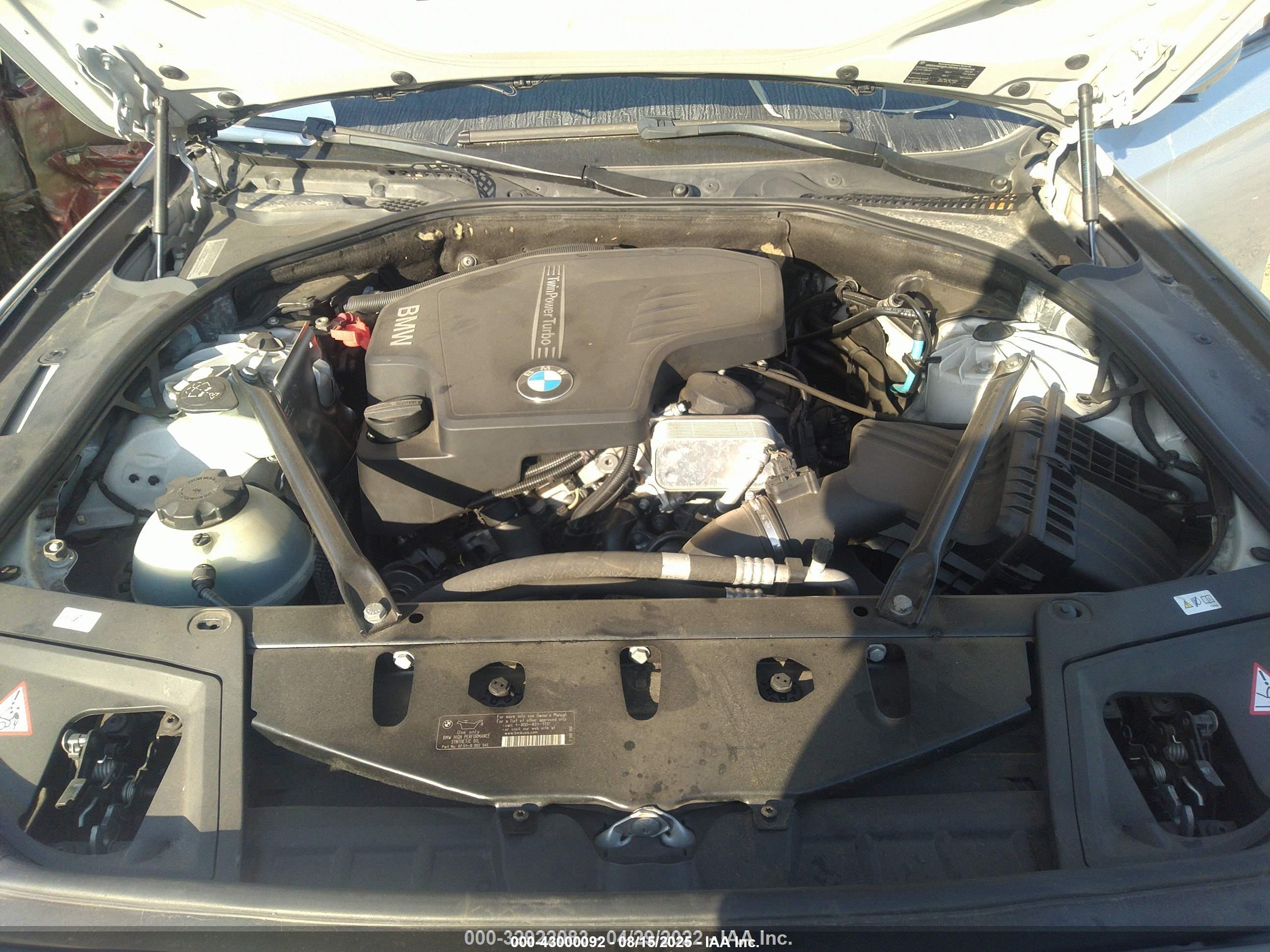 BMW 528I image 10
