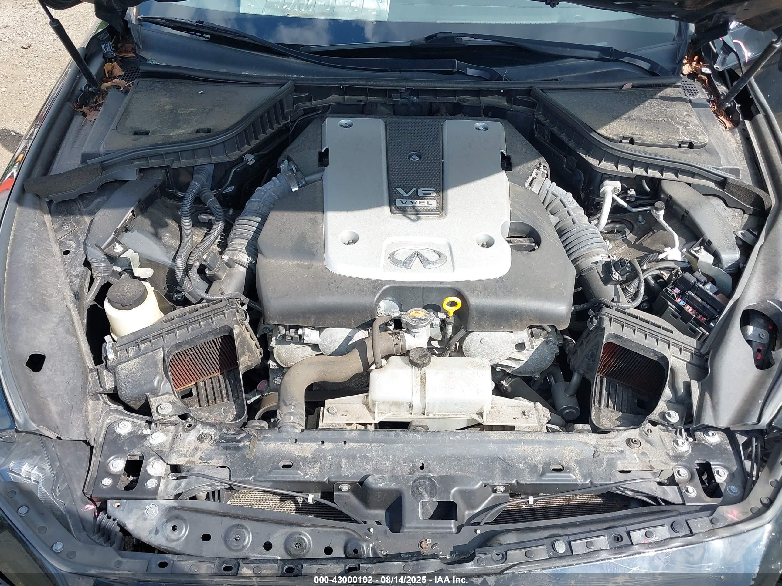INFINITI Q50 image 10