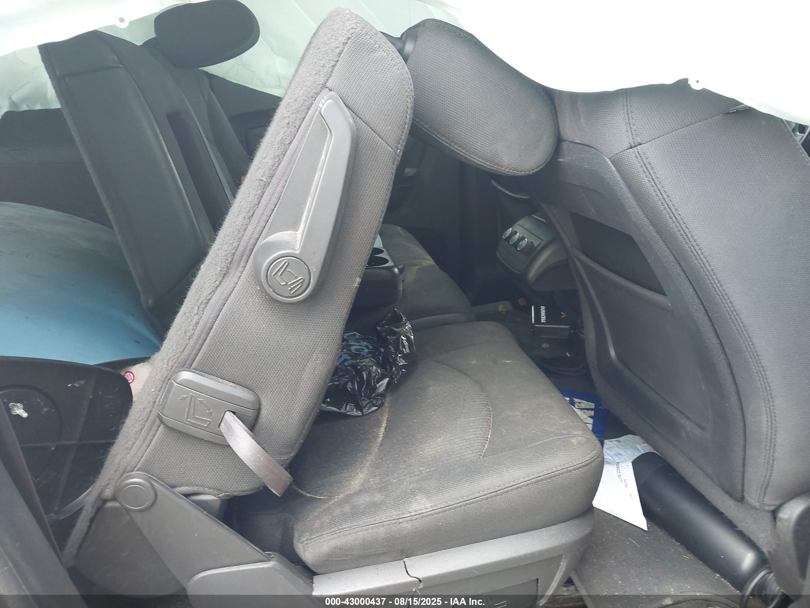 CHEVROLET TRAVERSE image 8