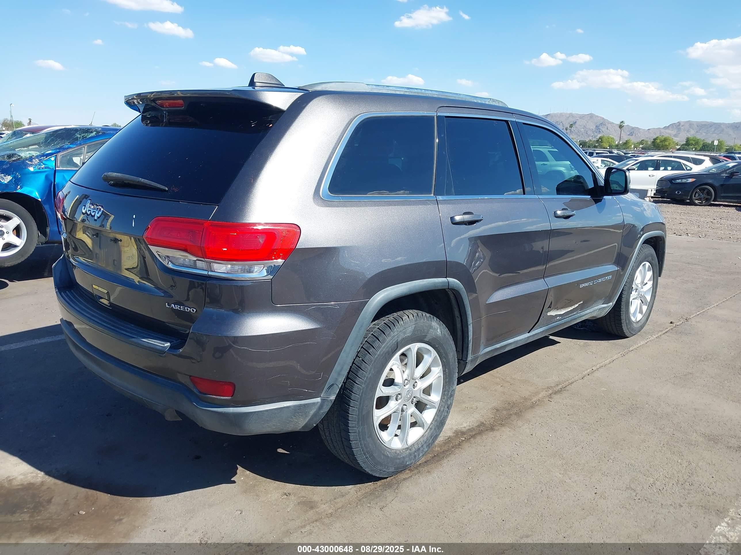 JEEP GRAND image 4