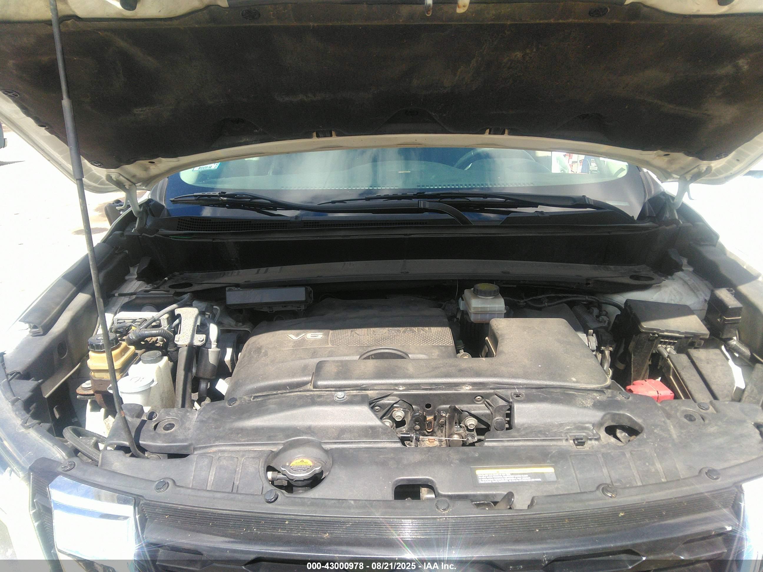 NISSAN PATHFINDER image 10