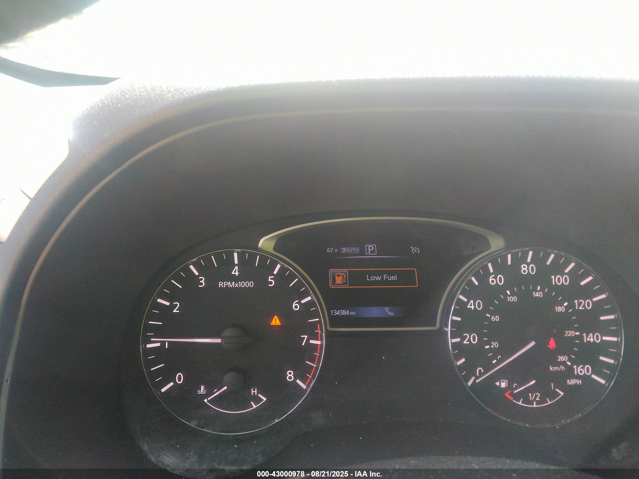 NISSAN PATHFINDER image 7