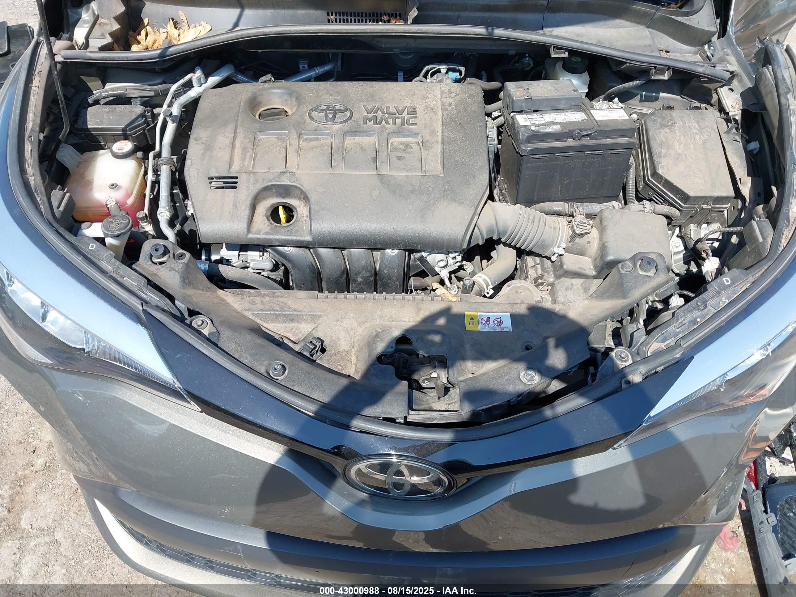 TOYOTA C-HR image 10