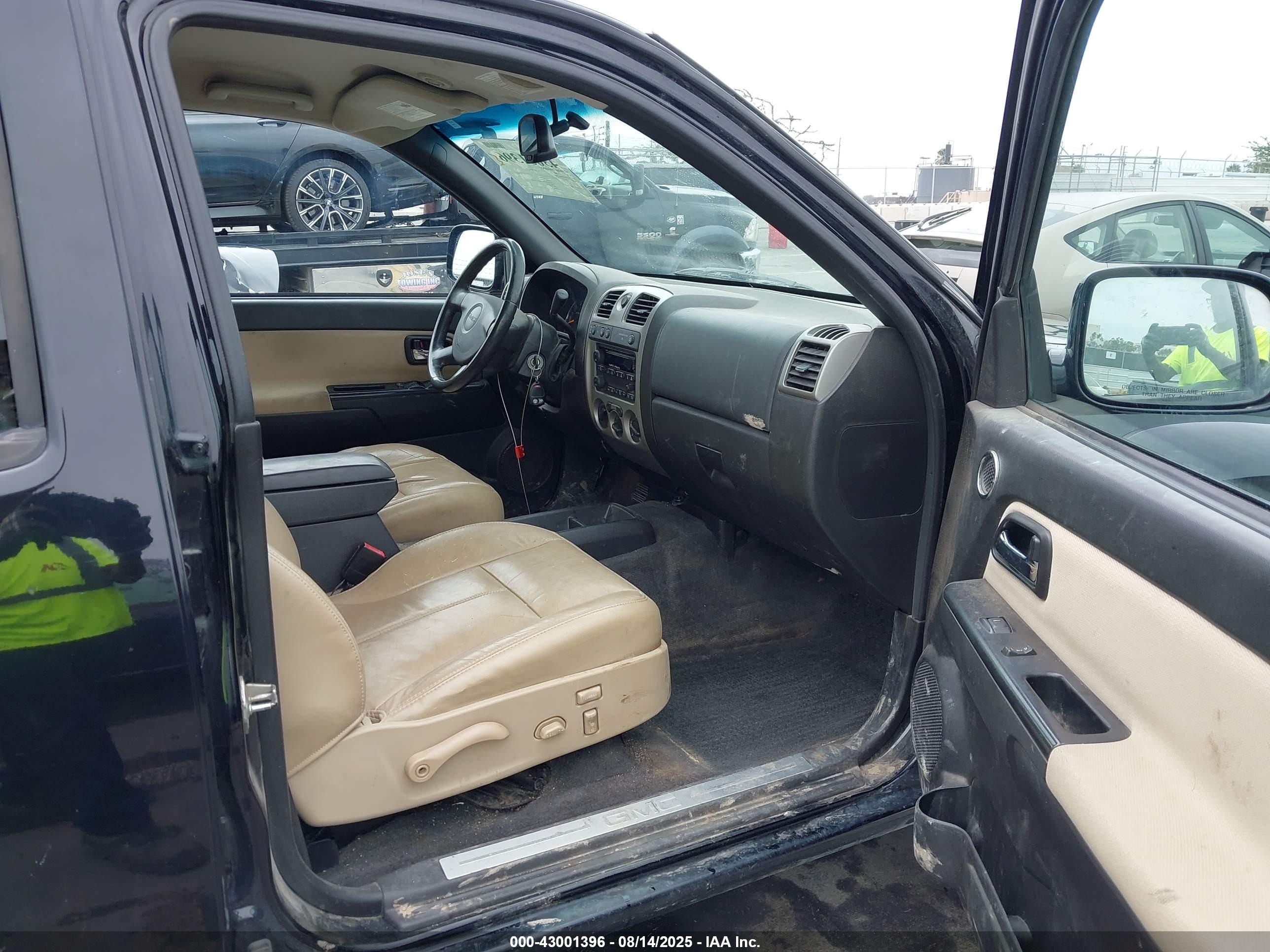GMC CANYON image 5