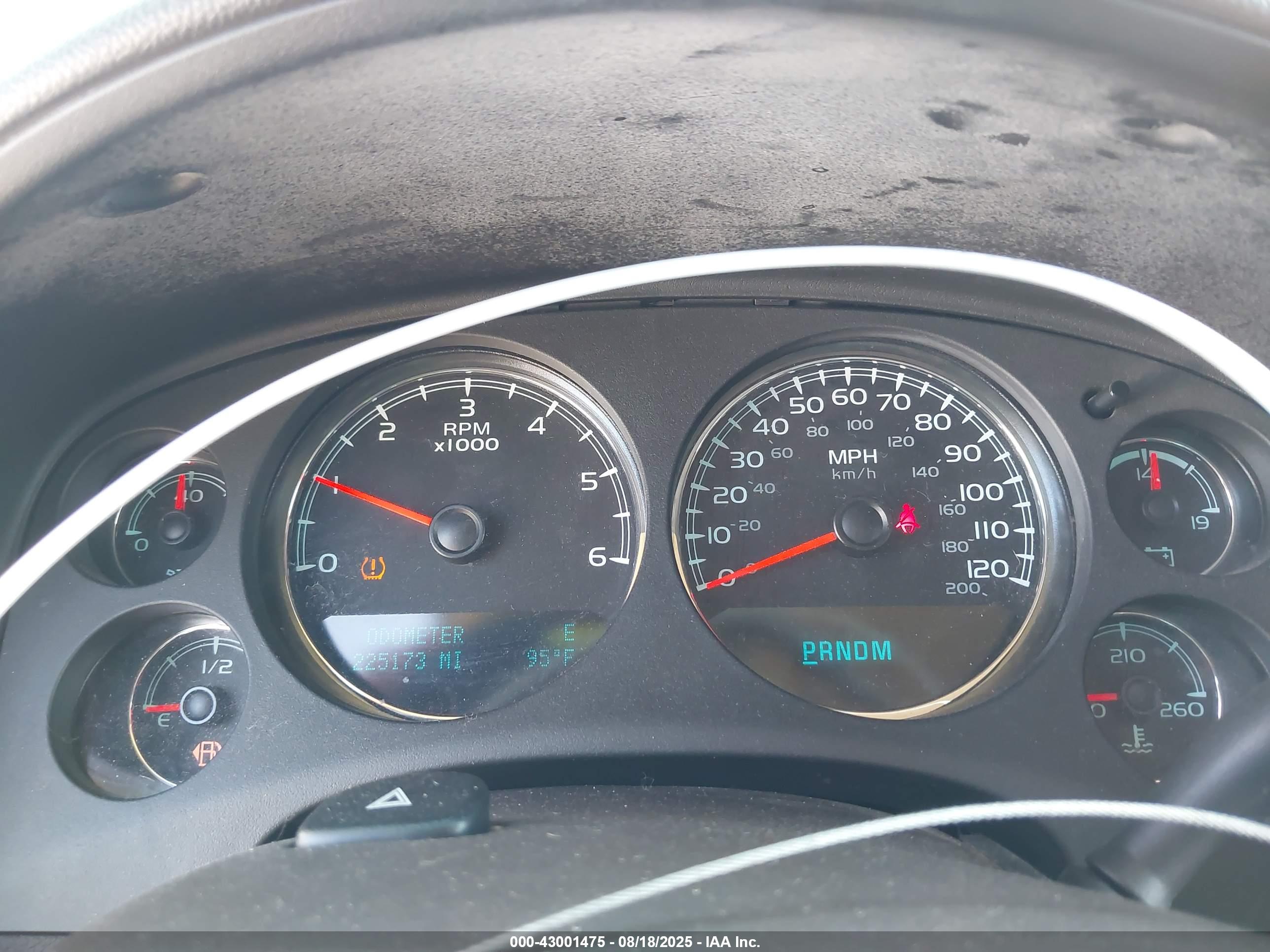 GMC YUKON image 7