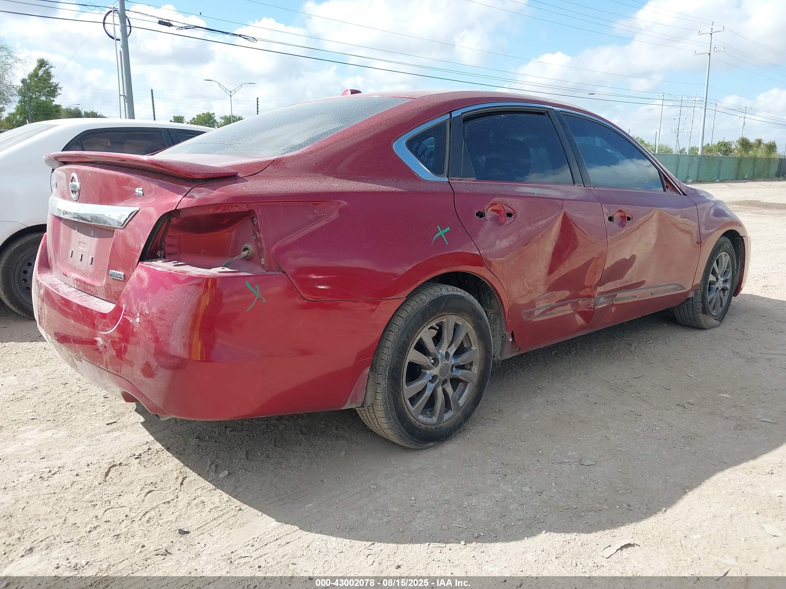 NISSAN ALTIMA image 4