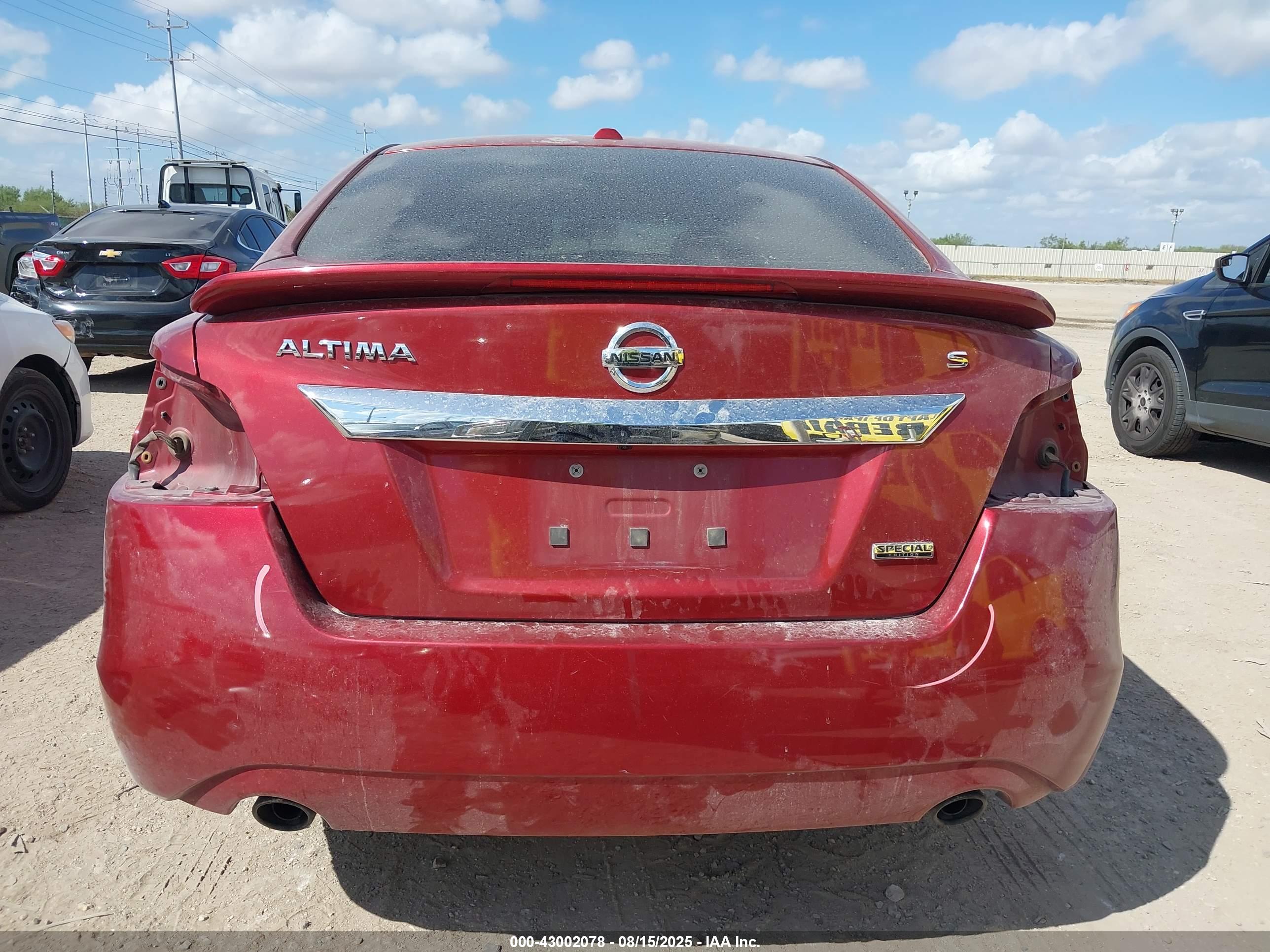 NISSAN ALTIMA image 6