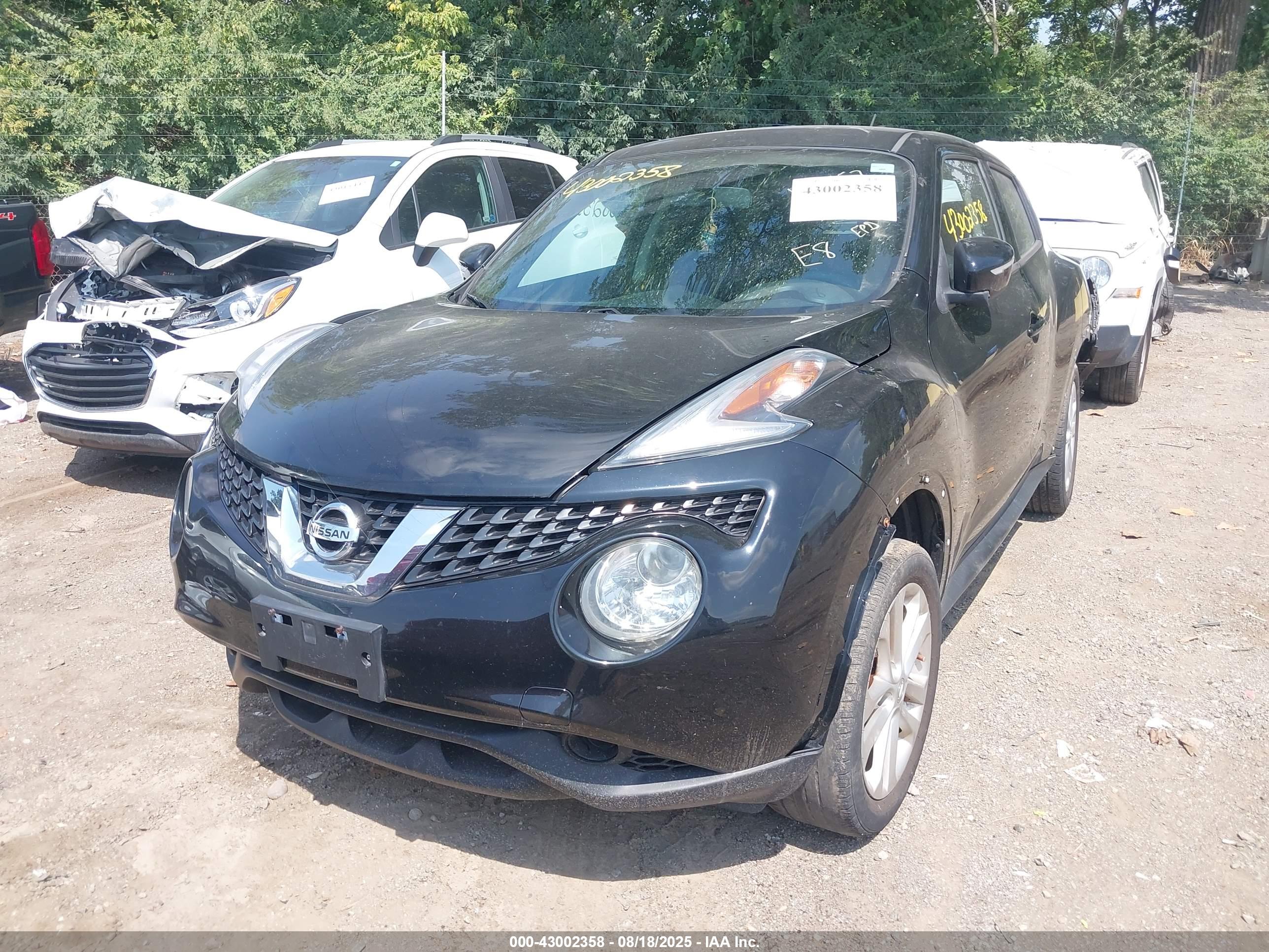 NISSAN JUKE image 2