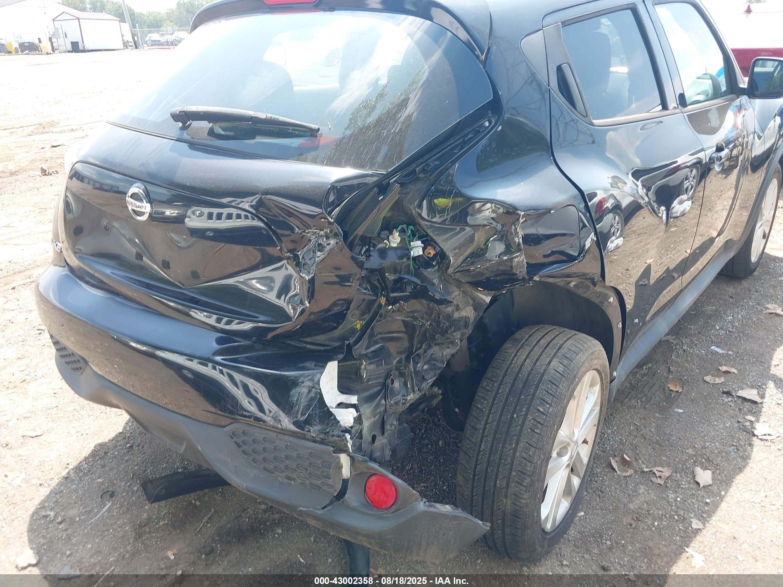 NISSAN JUKE image 6