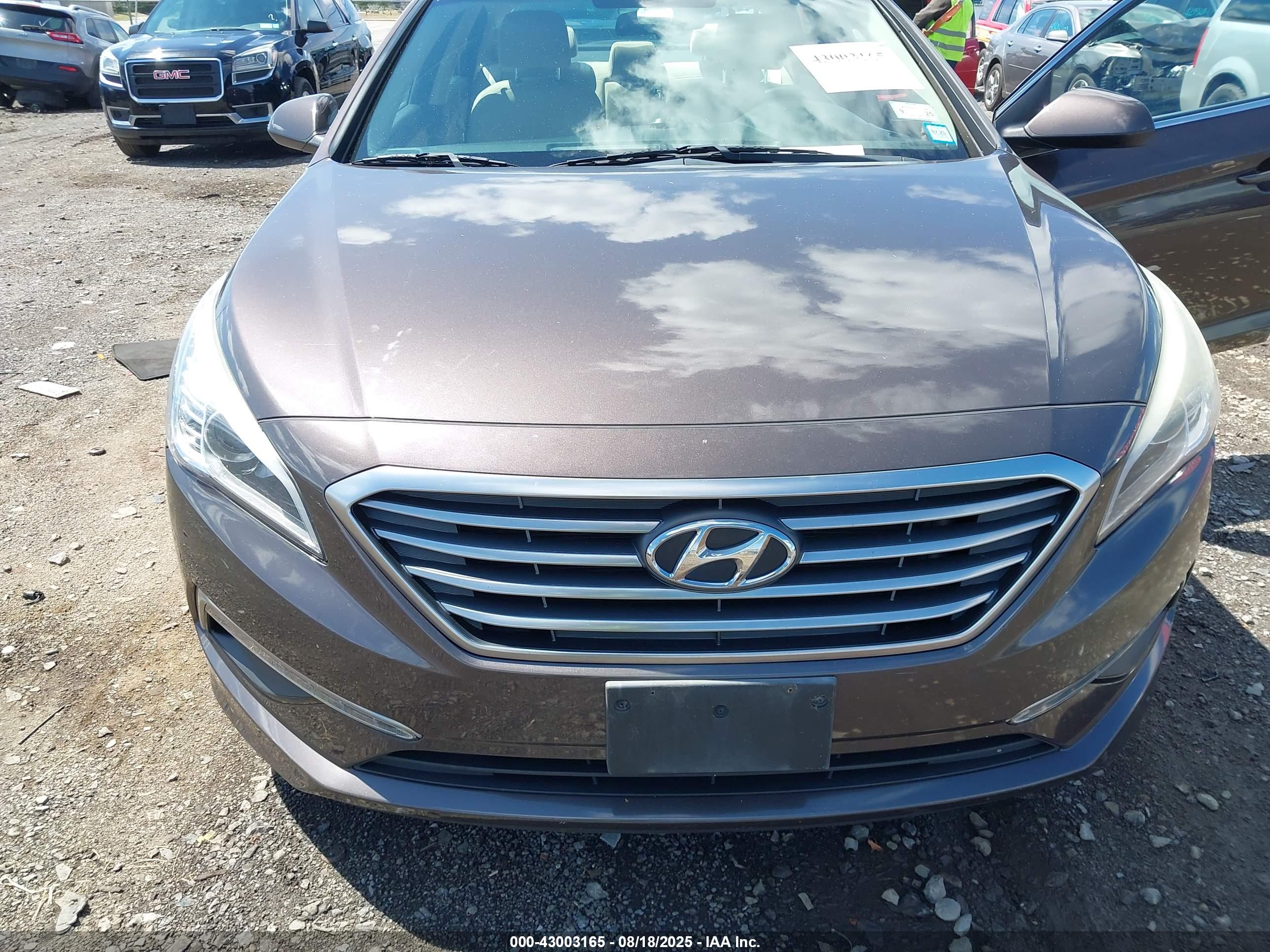 HYUNDAI SONATA image 6