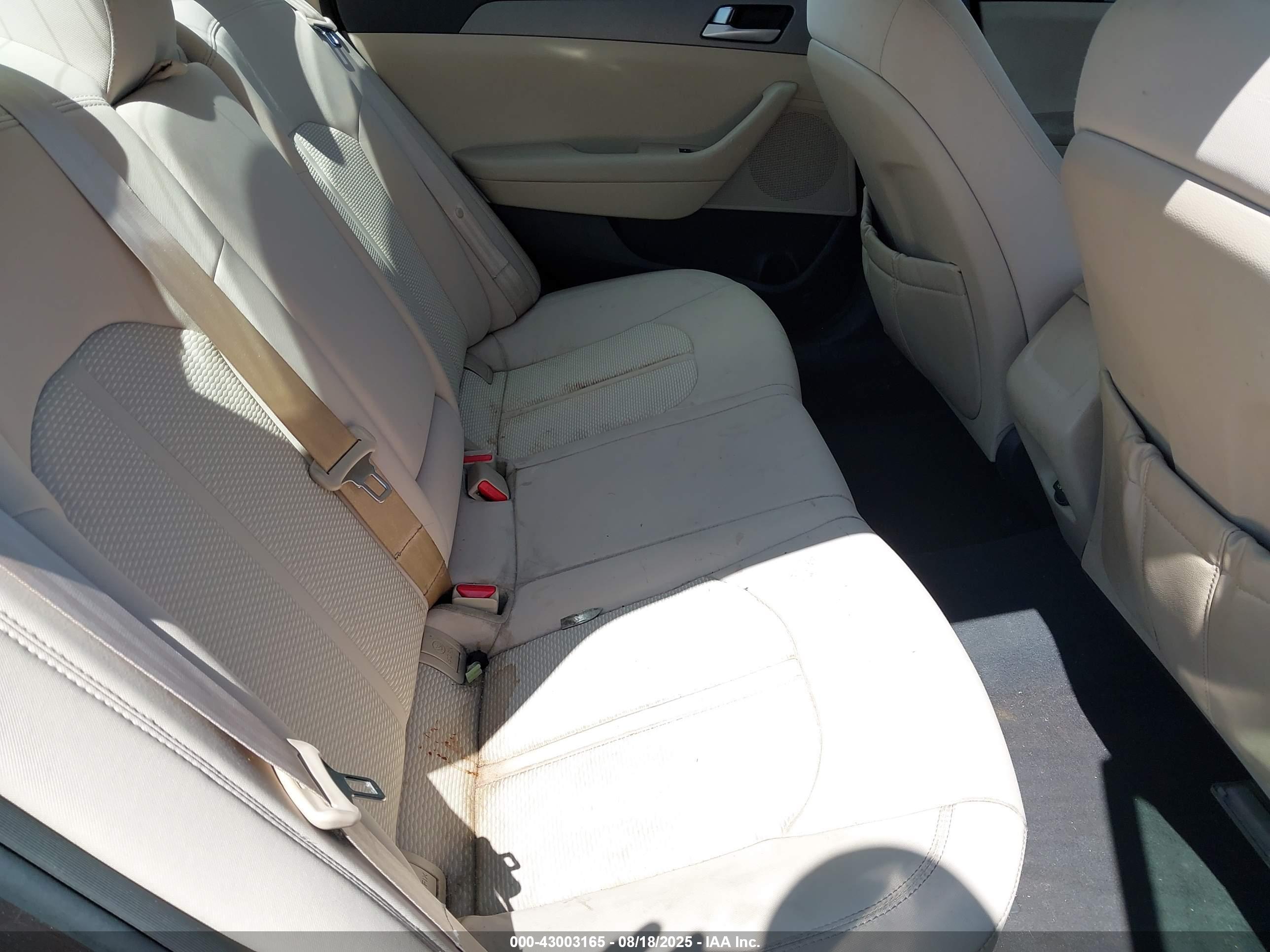 HYUNDAI SONATA image 8